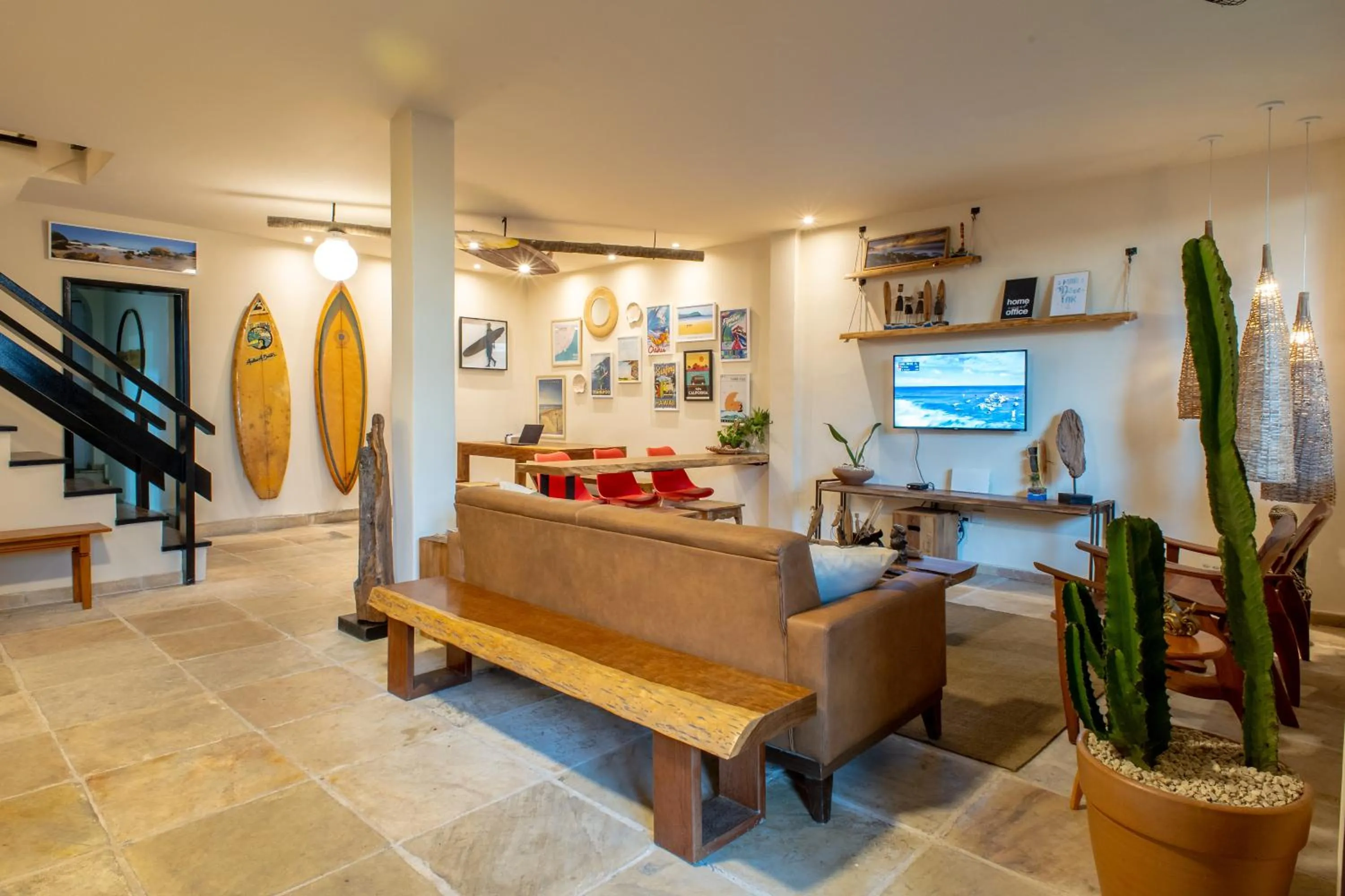 Living room in Longboard Paradise Suítes