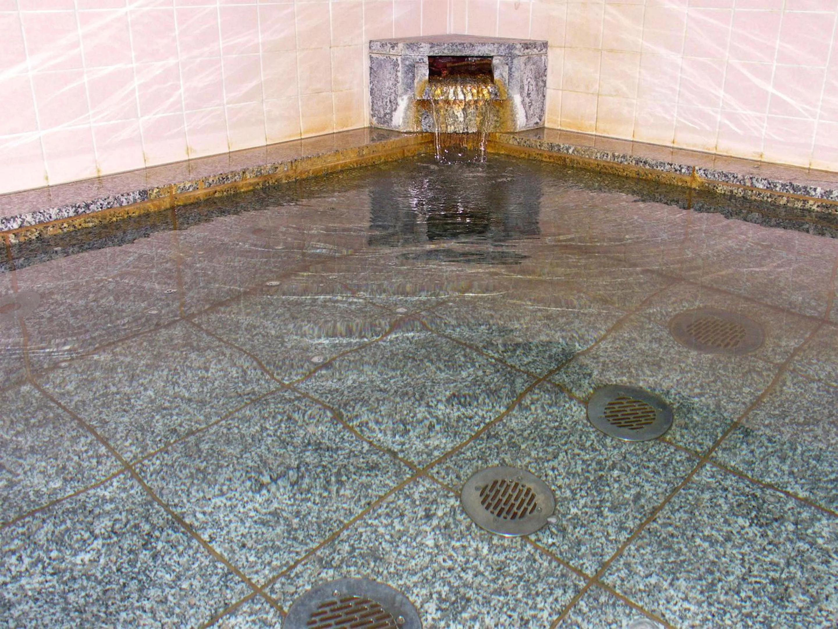 Hot Spring Bath in Maruyaso