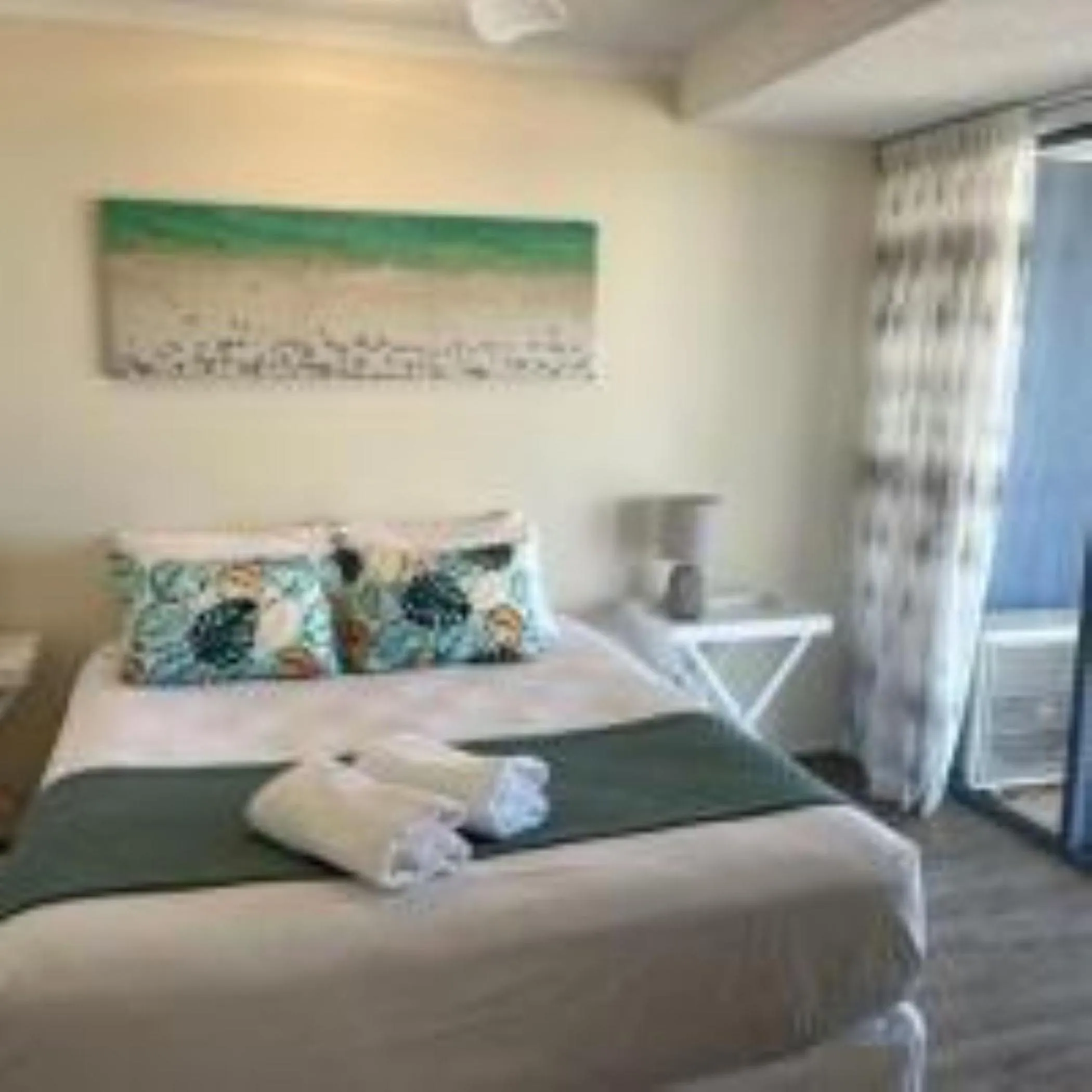 Bed in Centrepoint Apartments Caloundra