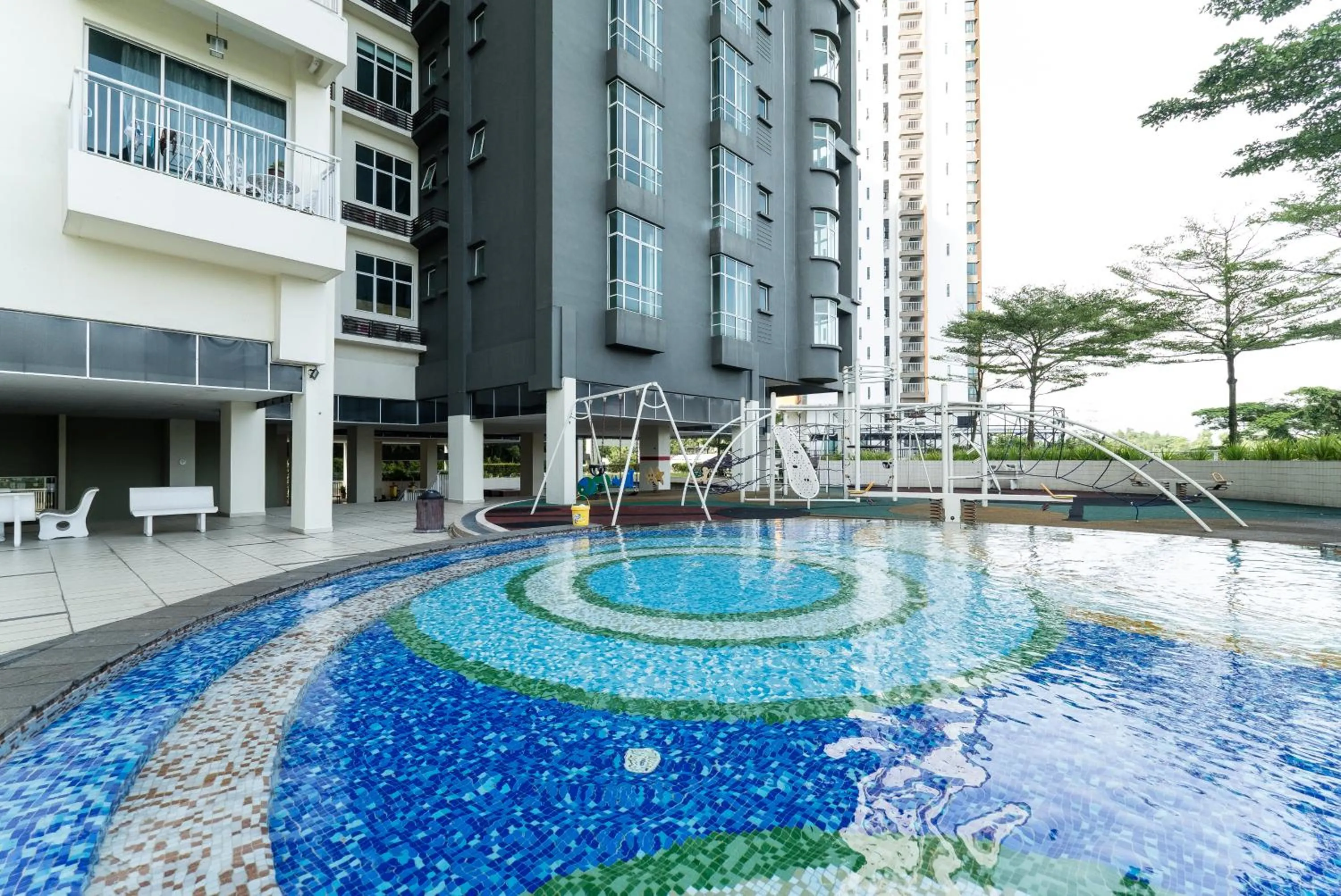 Swimming pool in Home sweet home
