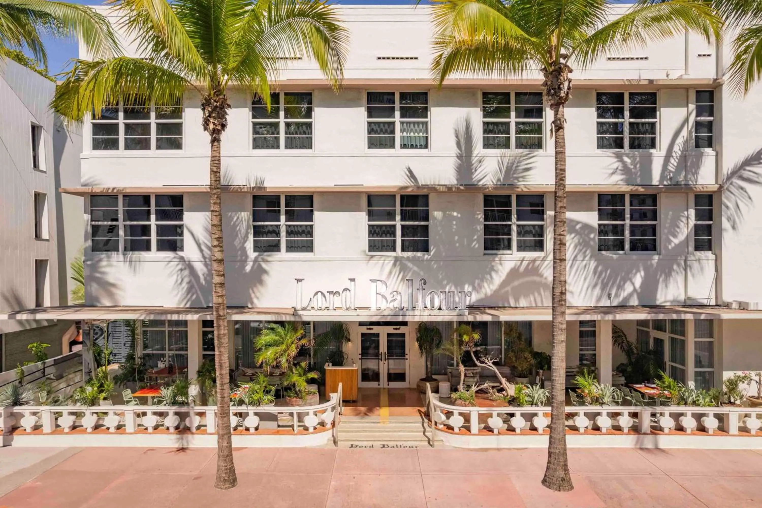 Property building in Balfour Miami Beach, a Registry Collection Hotel