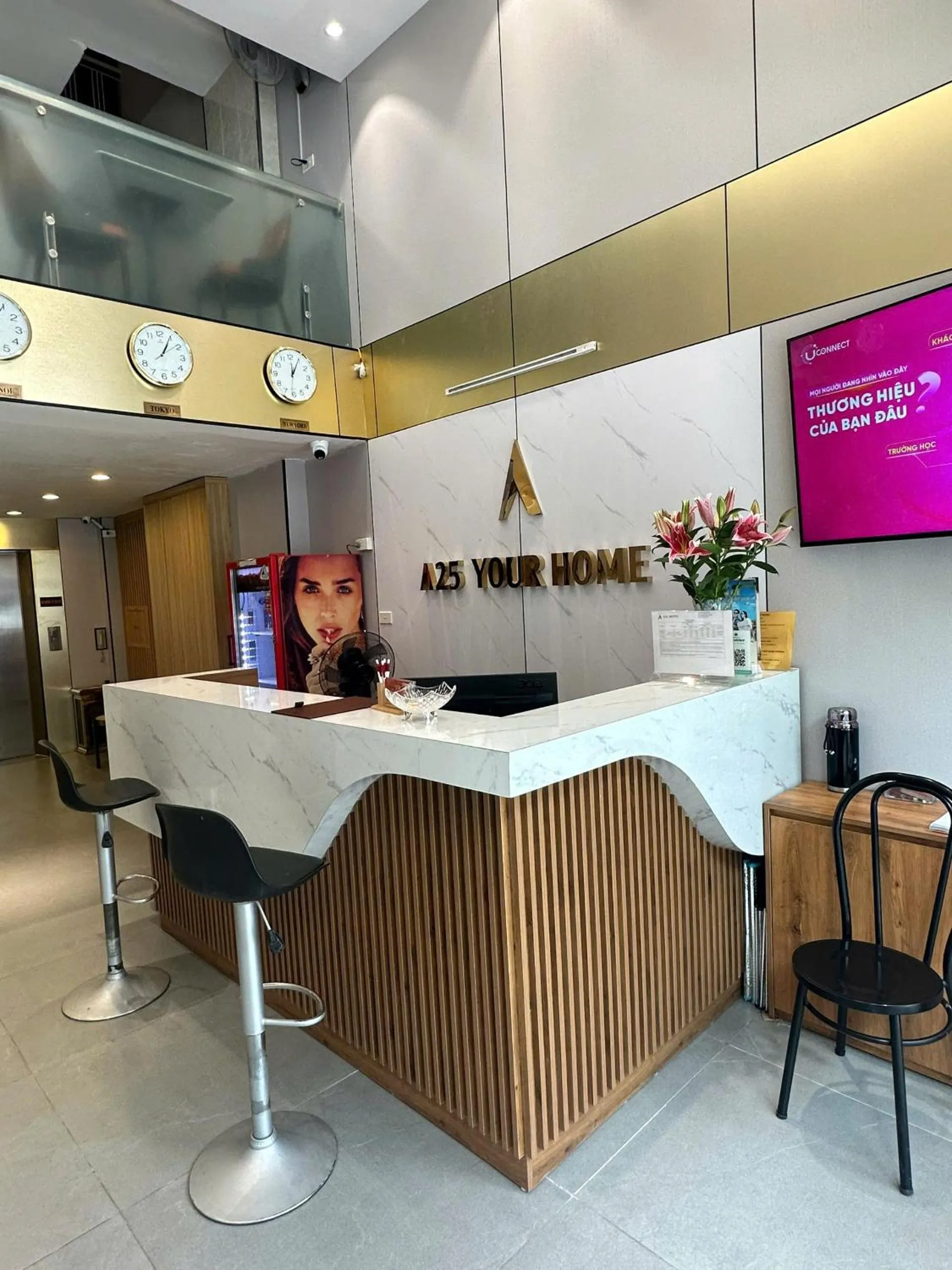 Property building in A25 Hotel - 53 Tuệ Tĩnh