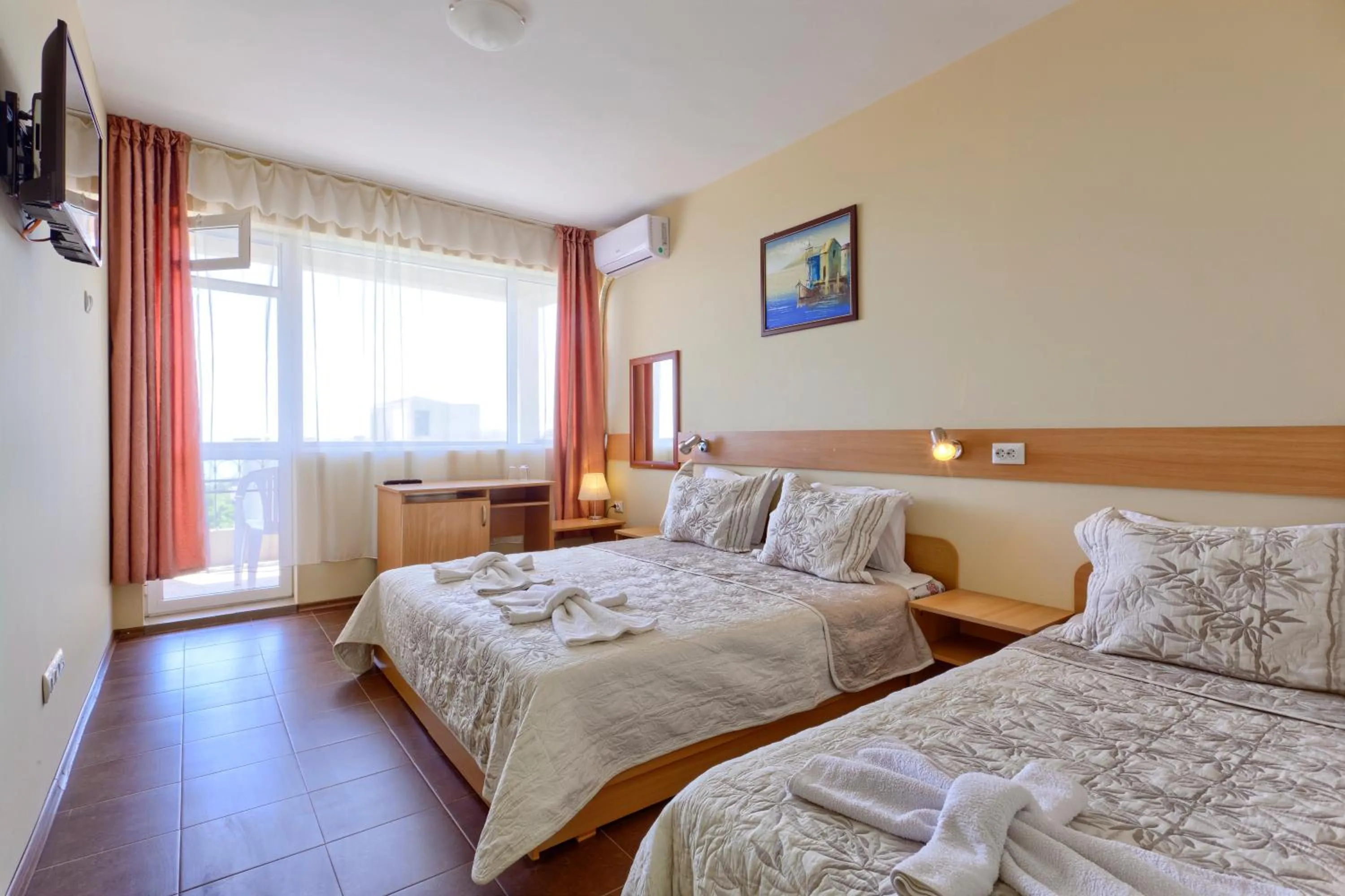 Photo of the whole room in Hotel Naslada