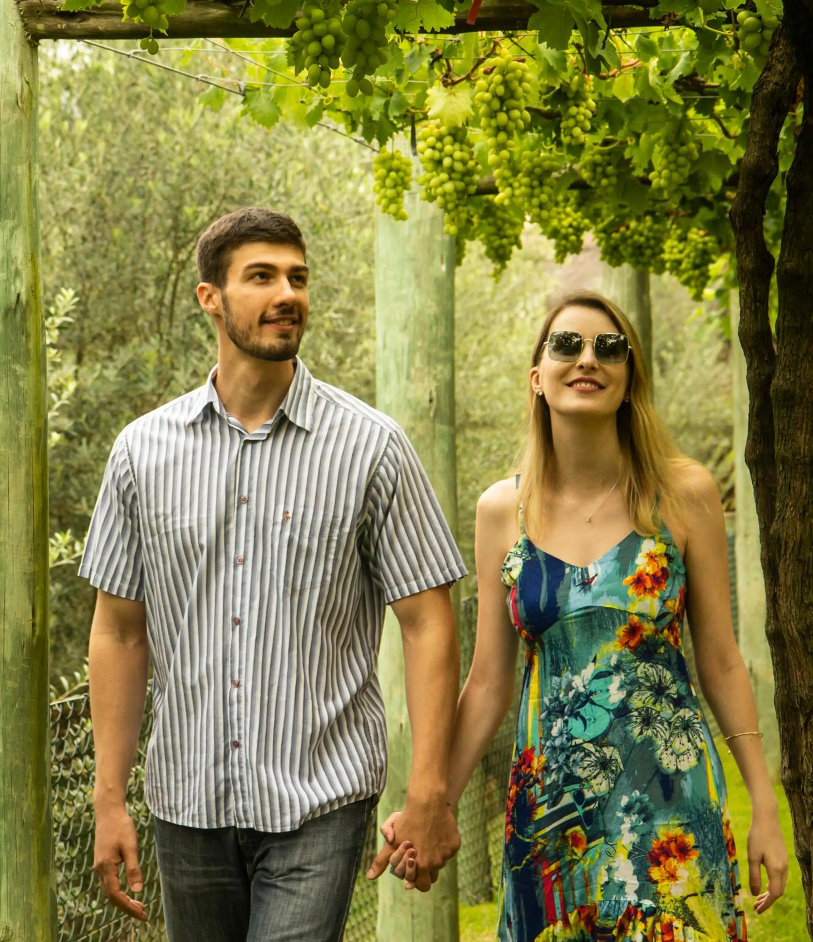 People in Hotel Vinícola Davo