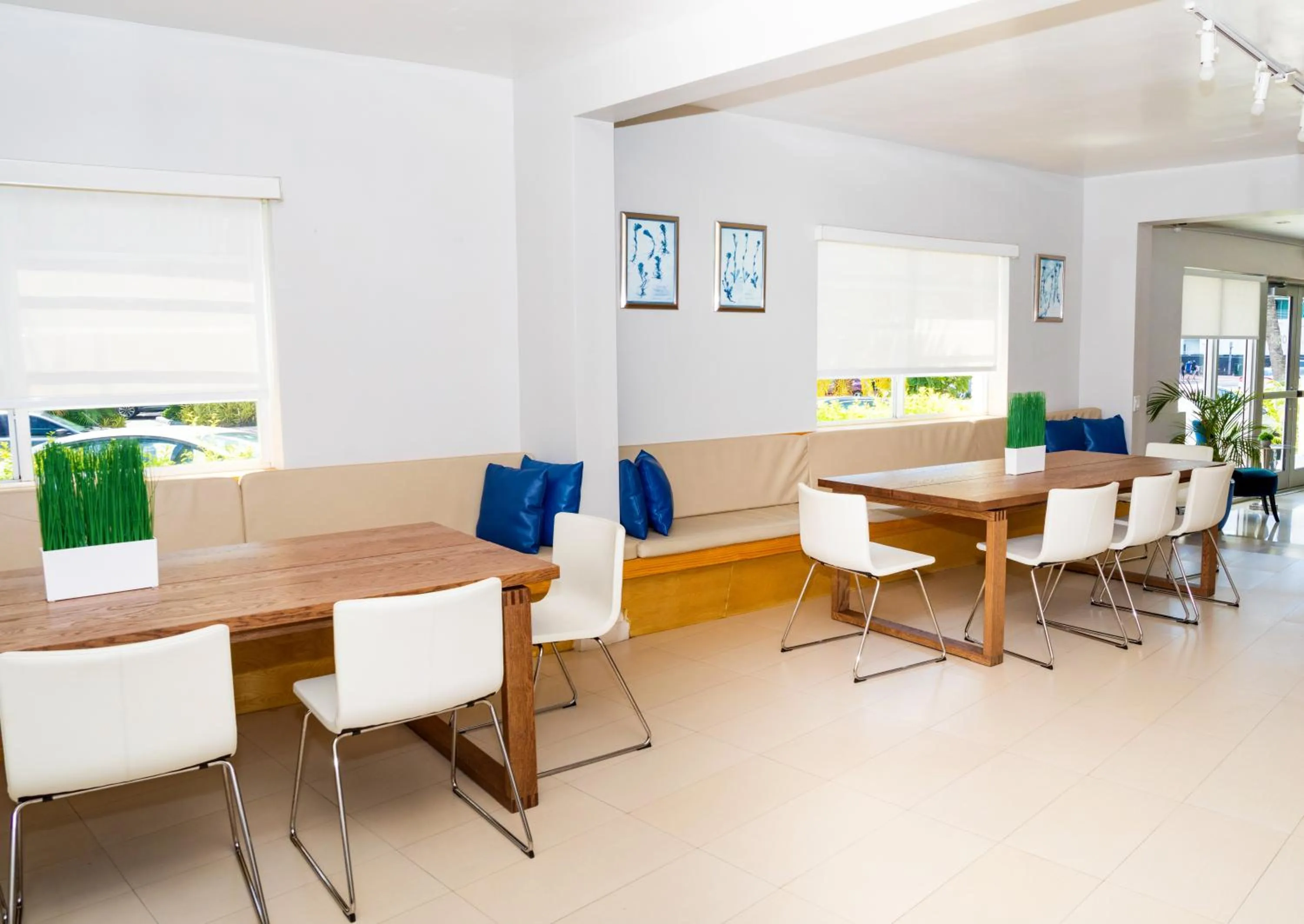 Lobby or reception in Aqua Hotel & Suites