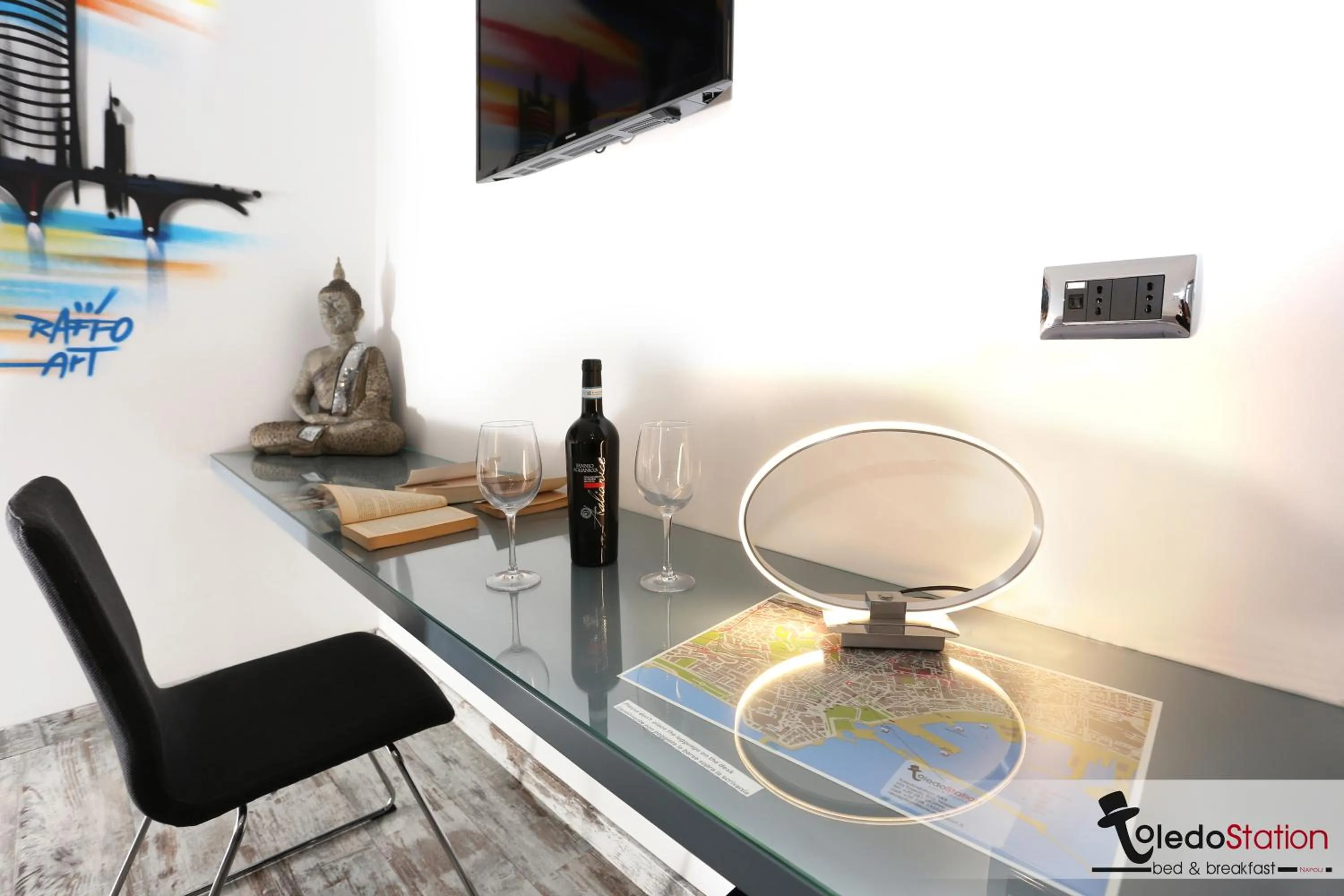 Decorative detail in ToledoStation B&B