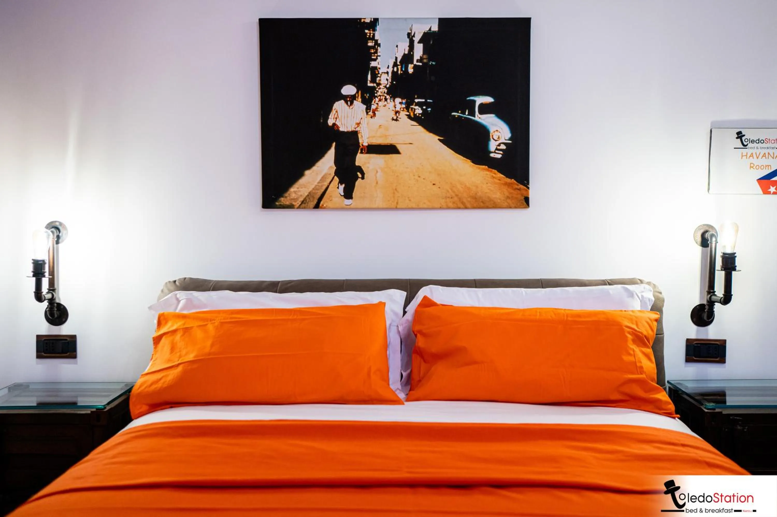 Bed in ToledoStation B&B