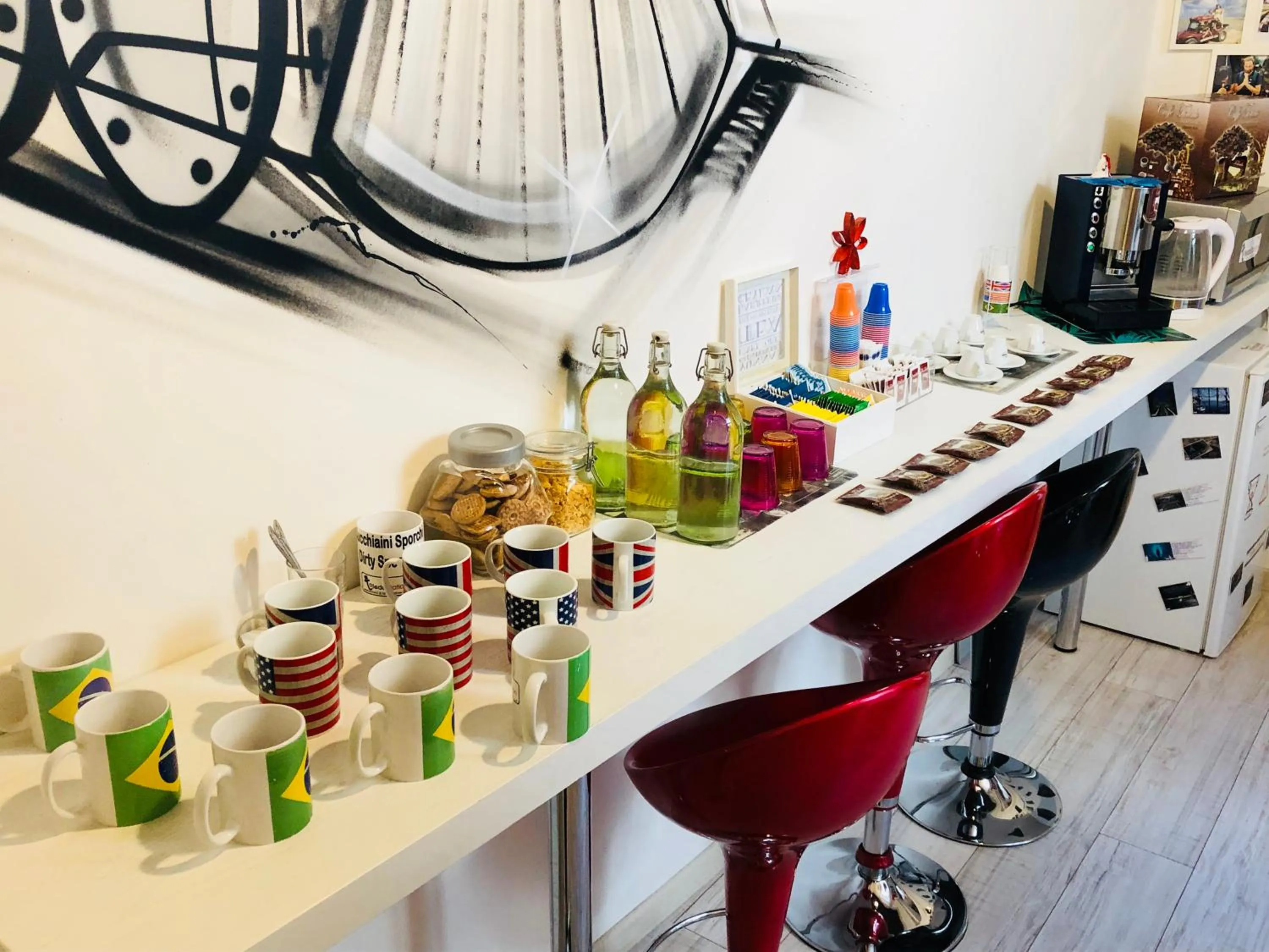 Communal lounge/ TV room in ToledoStation B&B