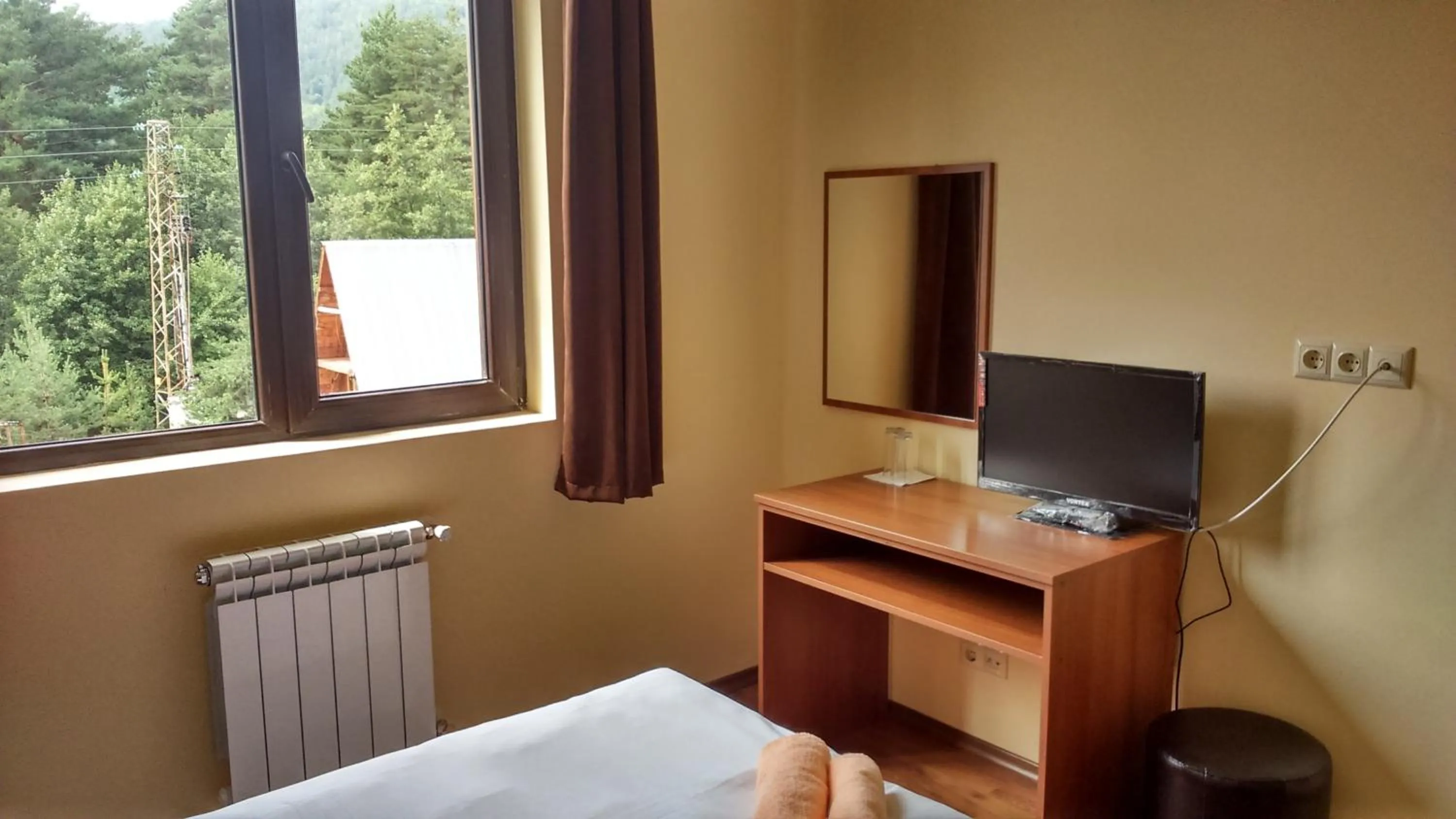 TV and multimedia, Bed in Rusaliite Adventure House