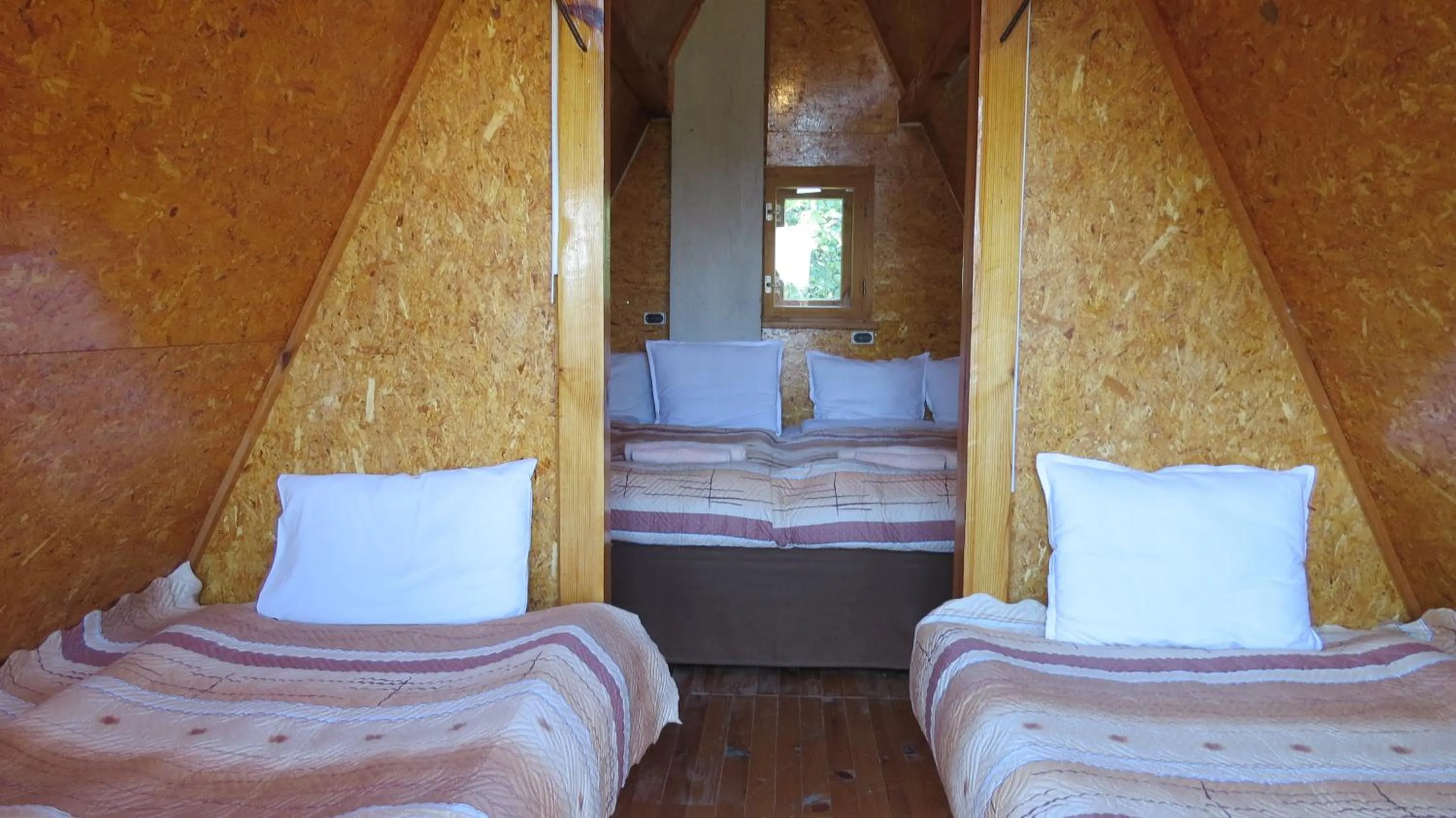 Bedroom, Bed in Rusaliite Adventure House