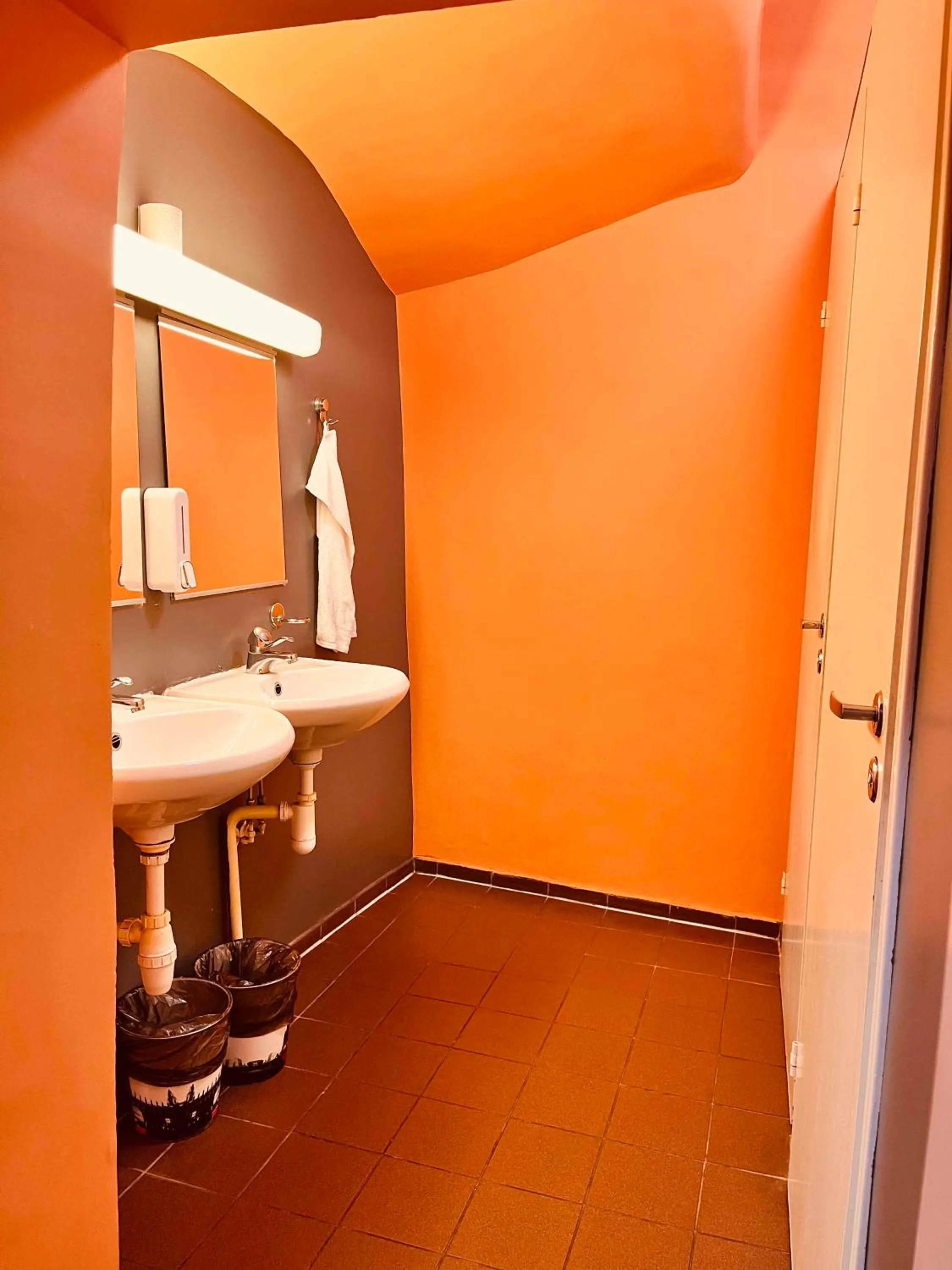 Public Bath in 16eur - Old Town Munkenhof