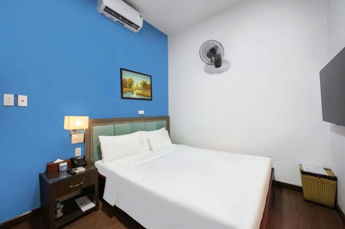 Bed in A25 Hotel - Hoàng Quốc Việt