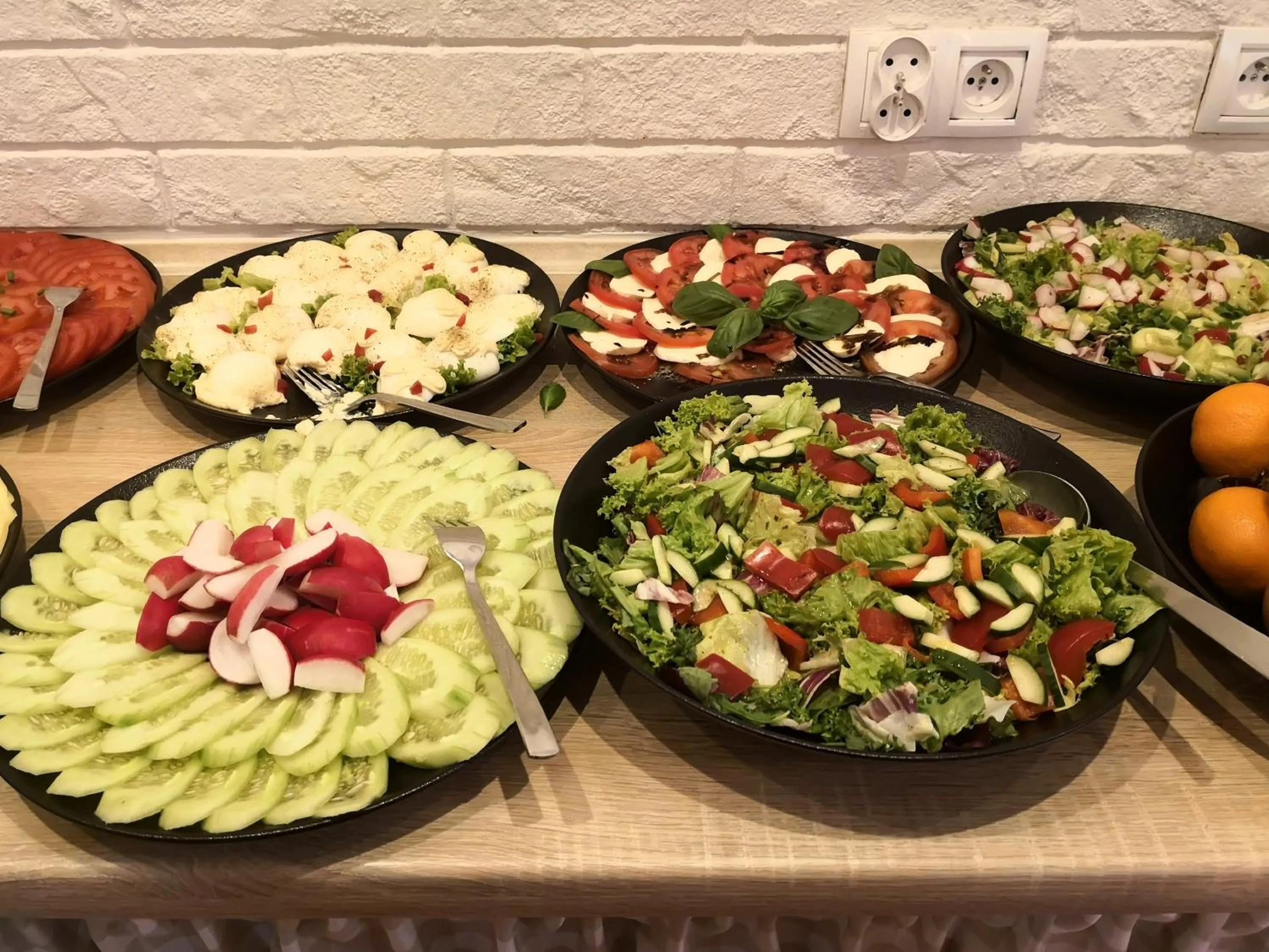 Buffet breakfast in Hotel Cesarski - Kaiserhof