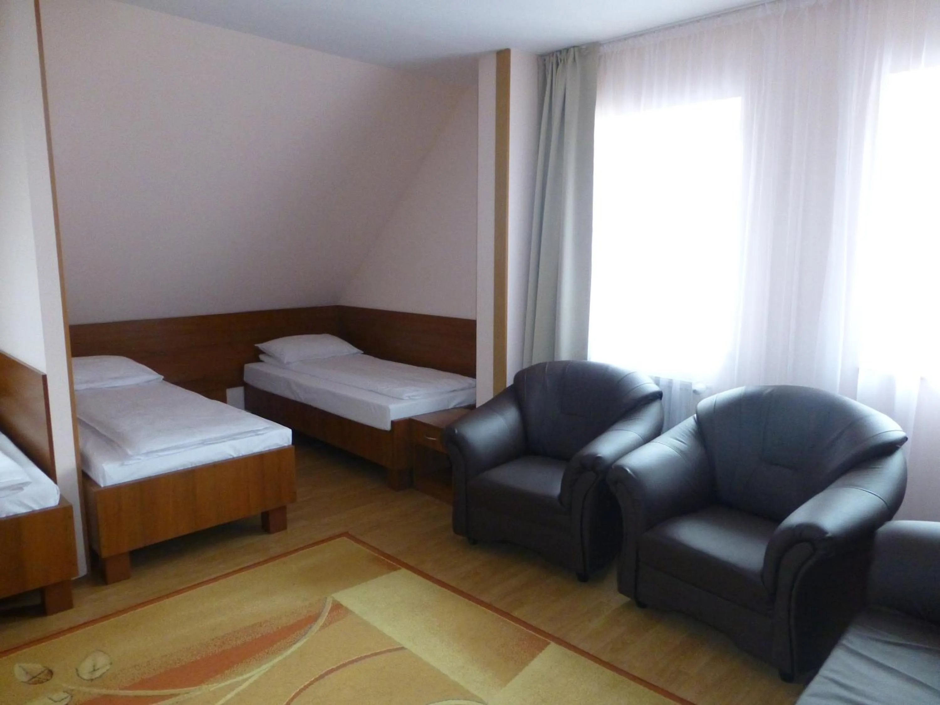 Photo of the whole room, Bed in Hotel Cesarski - Kaiserhof