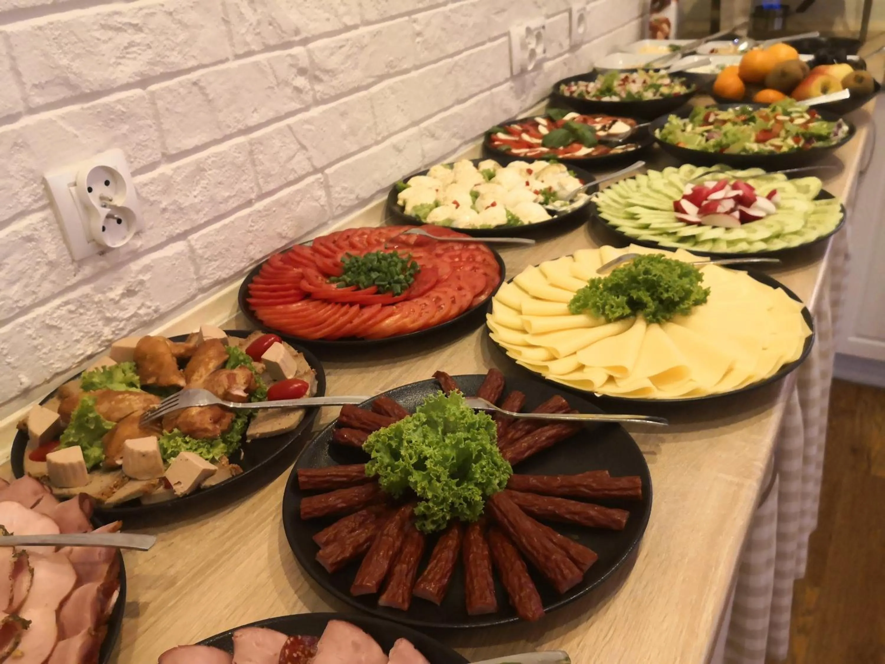 Buffet breakfast in Hotel Cesarski - Kaiserhof