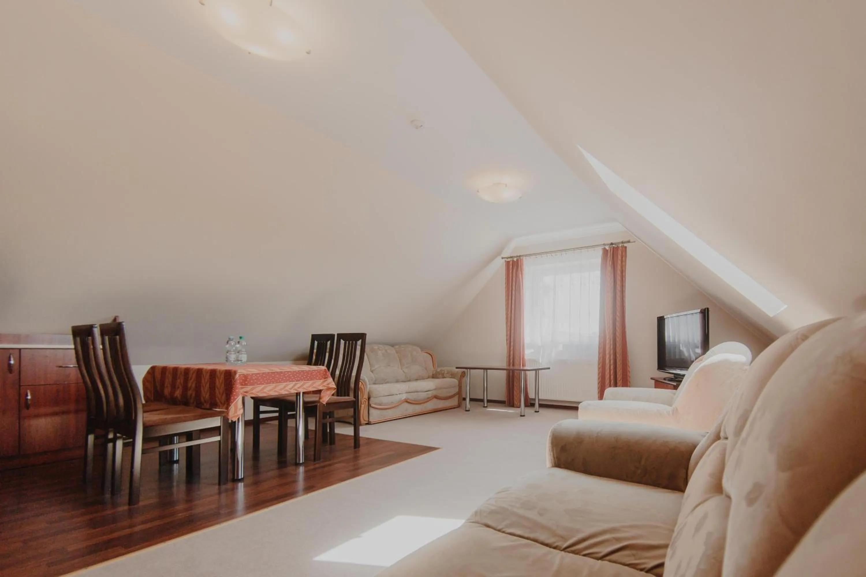 Photo of the whole room in Hotel Cesarski - Kaiserhof