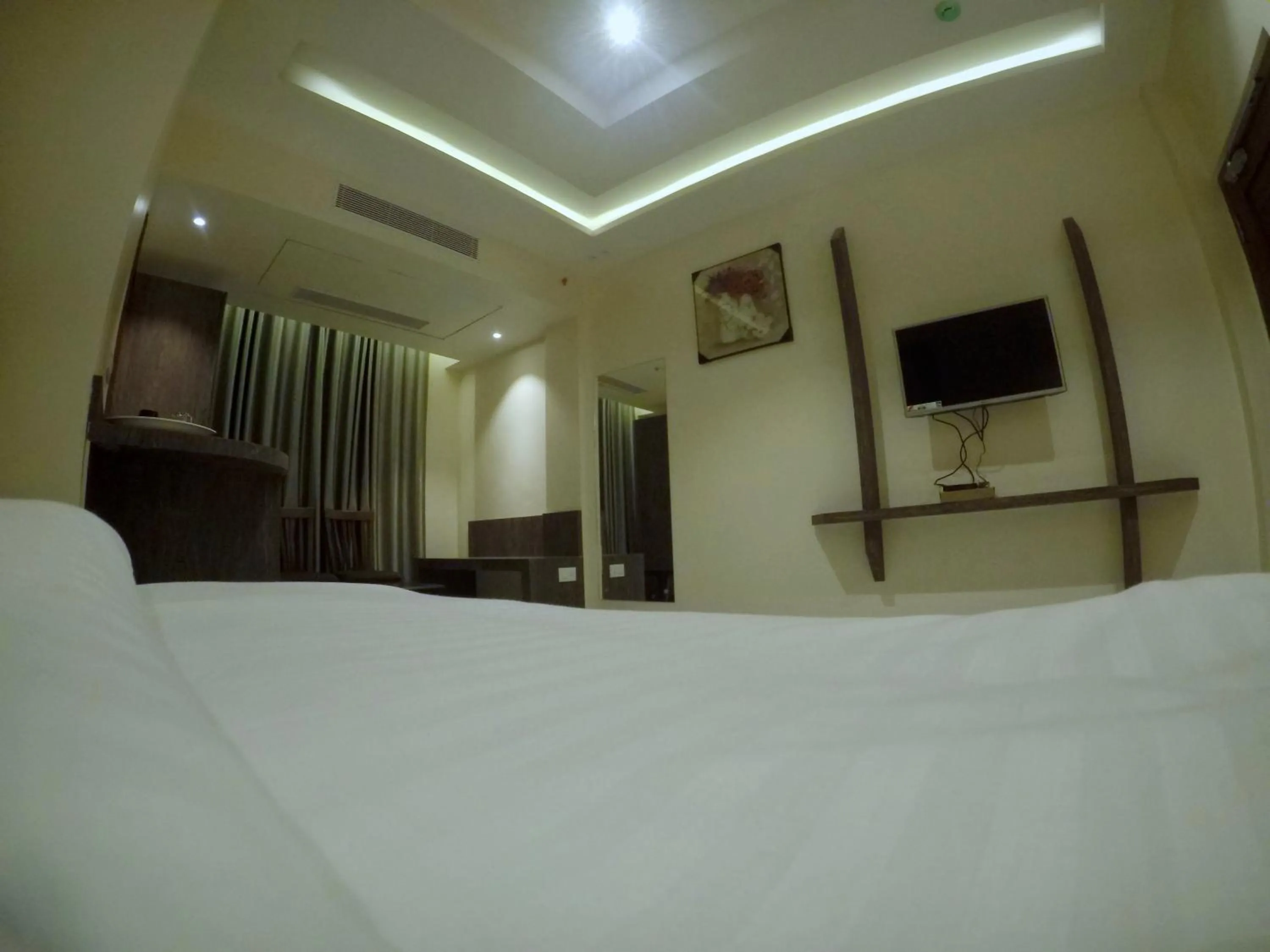 Photo of the whole room, Bed in Hotel Serene Palace