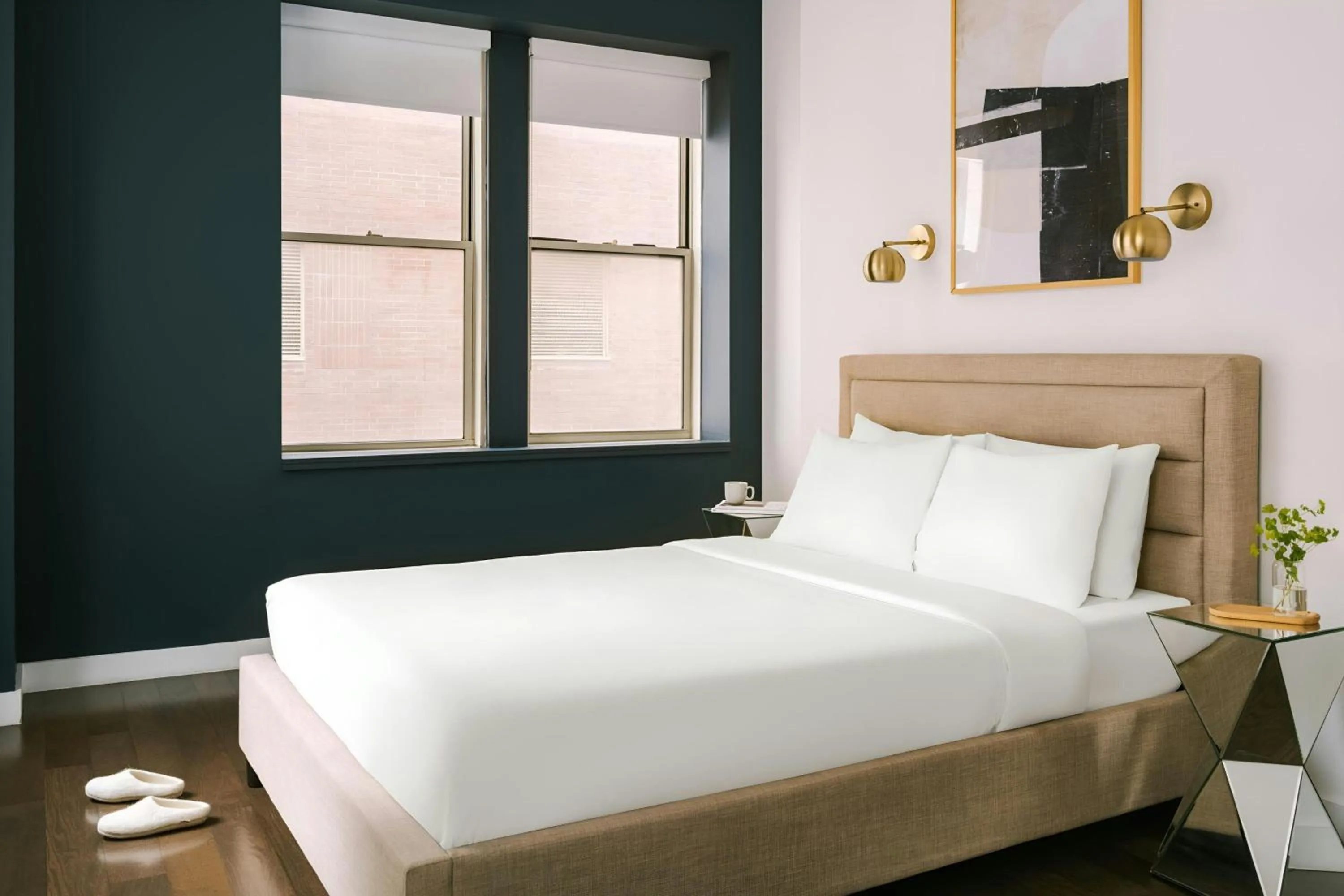 Bedroom, Bed in Sonder by Marriott Bonvoy One Platt Apartments Financial District