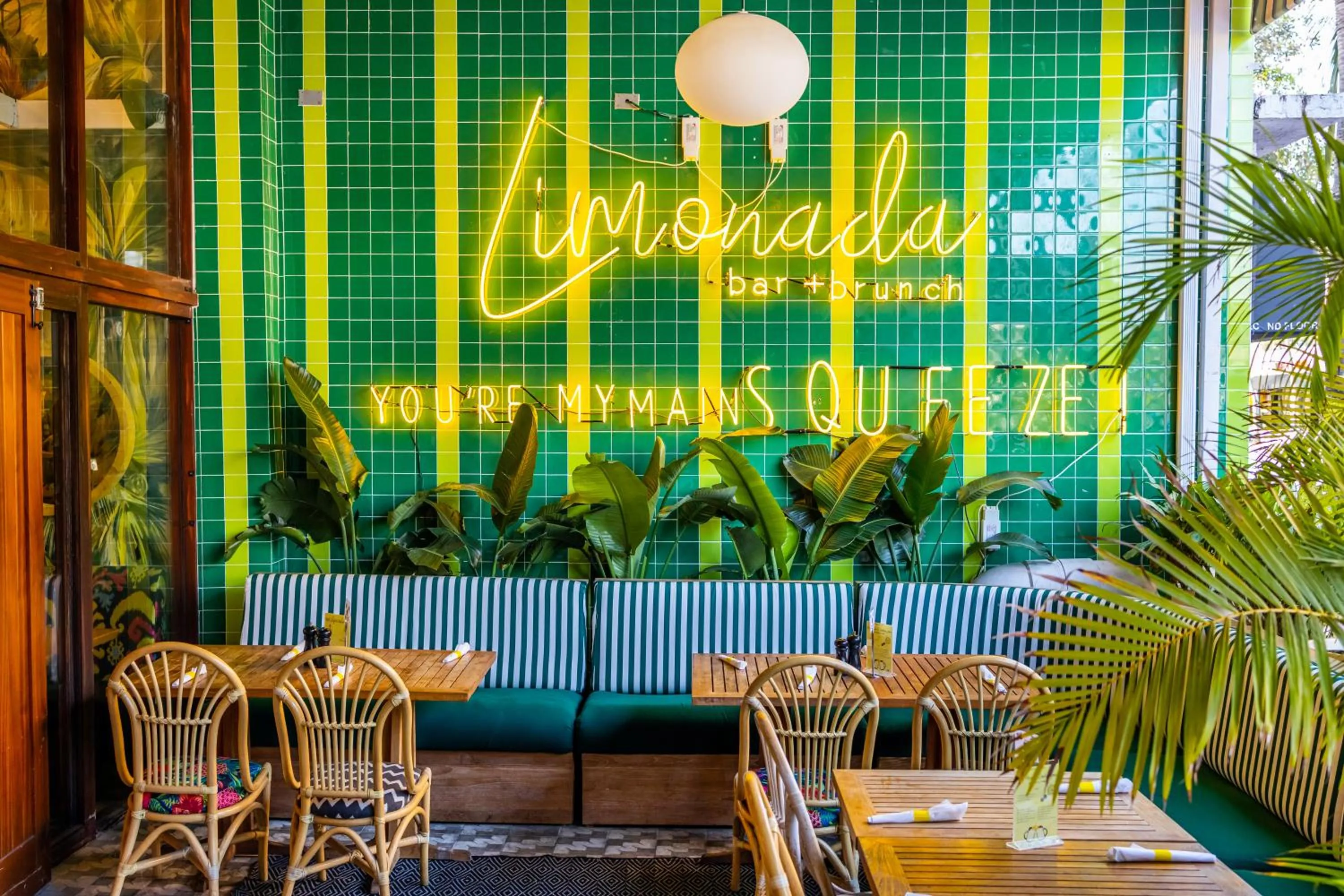 Restaurant/places to eat in Clinton Hotel South Beach