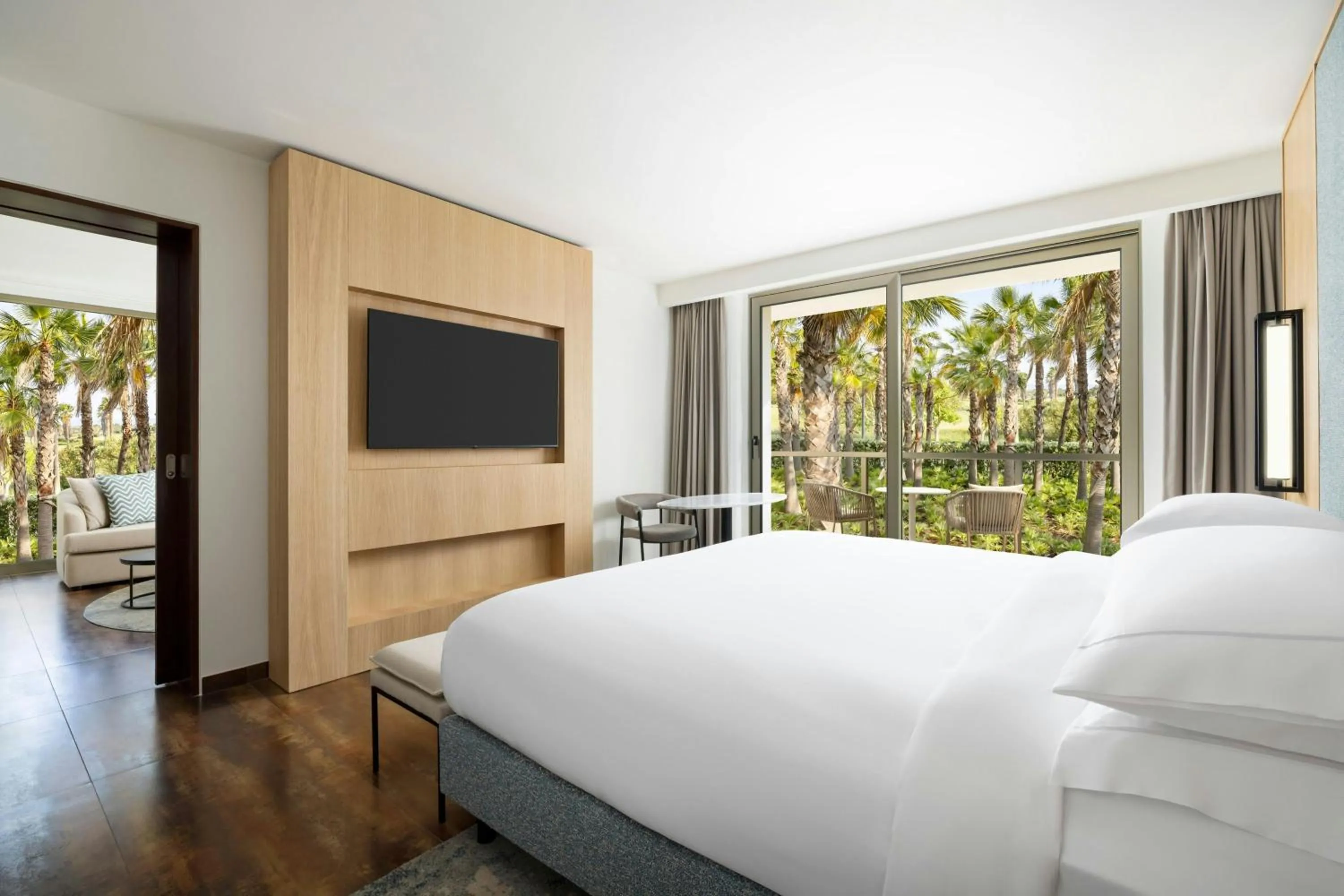 Photo of the whole room, Bed in Algarve Marriott Salgados Golf Resort & Spa