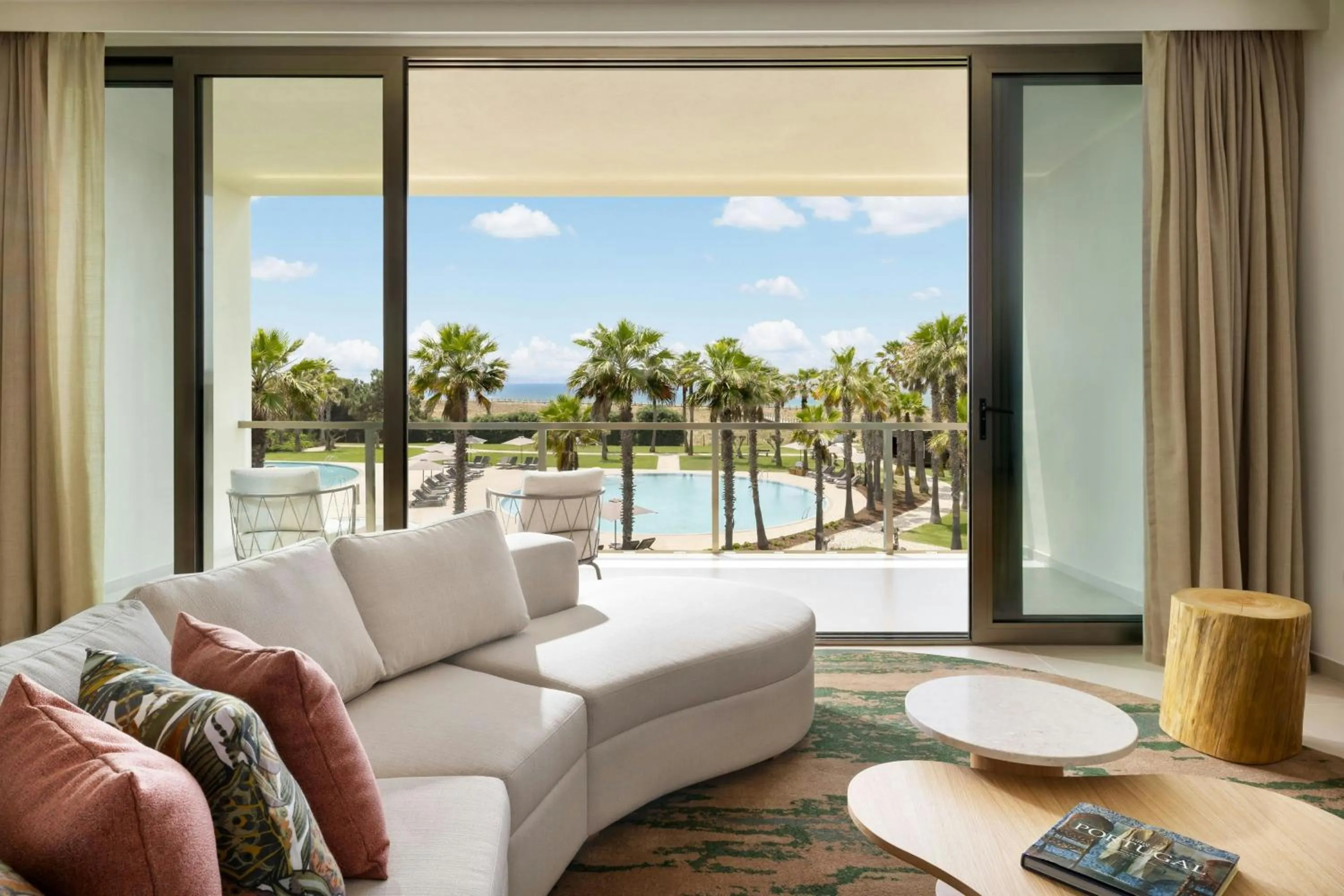 Living room in The Westin Salgados Beach Resort, Algarve