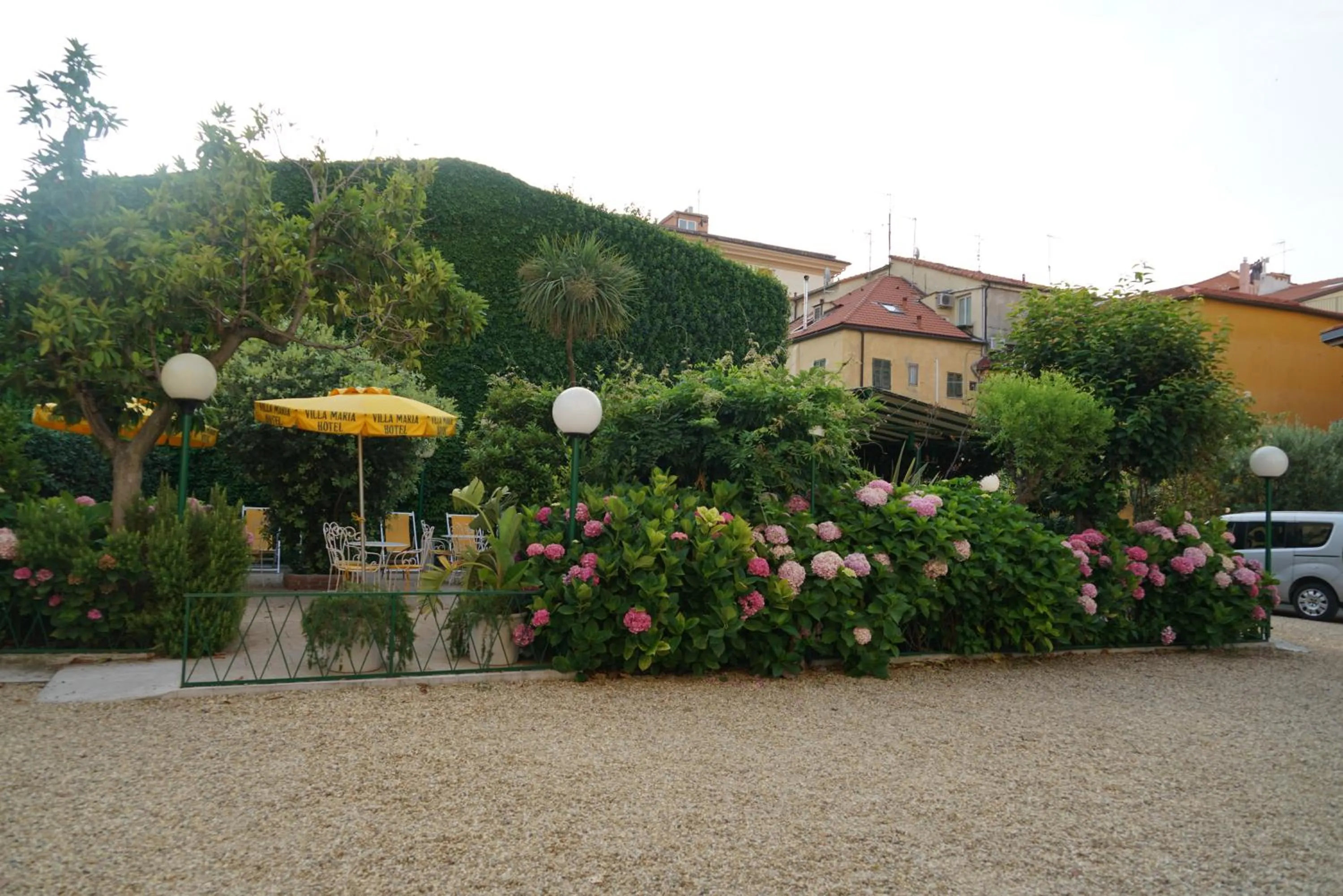 Garden in Hotel Villa Maria & Apartment