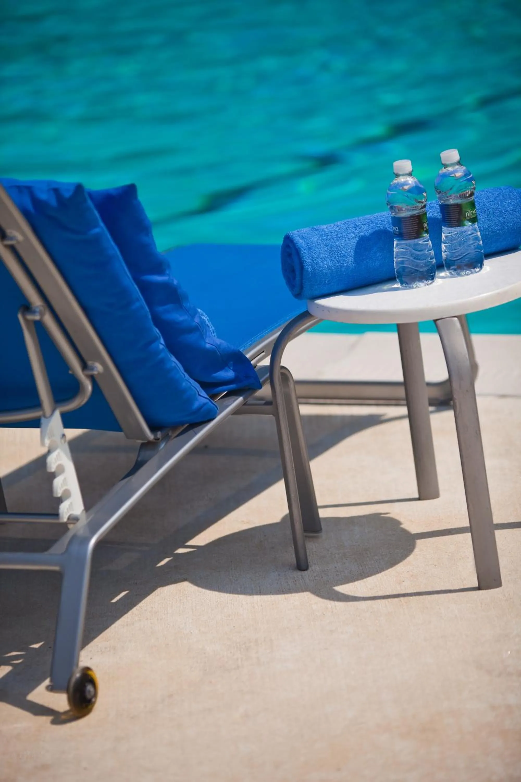 Swimming pool in Washington Plaza Hotel
