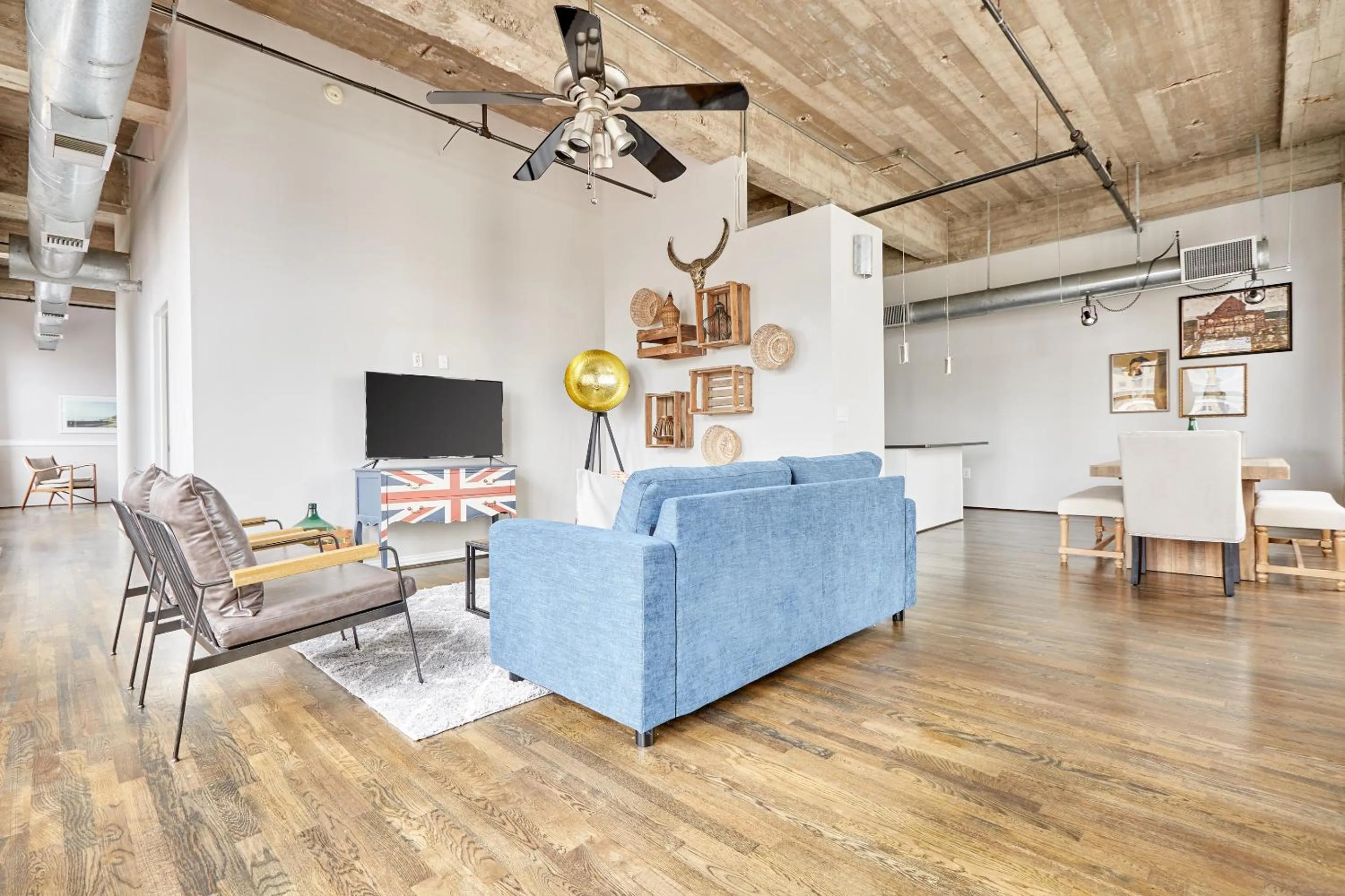 Living room in Sonder The Hogg Palace