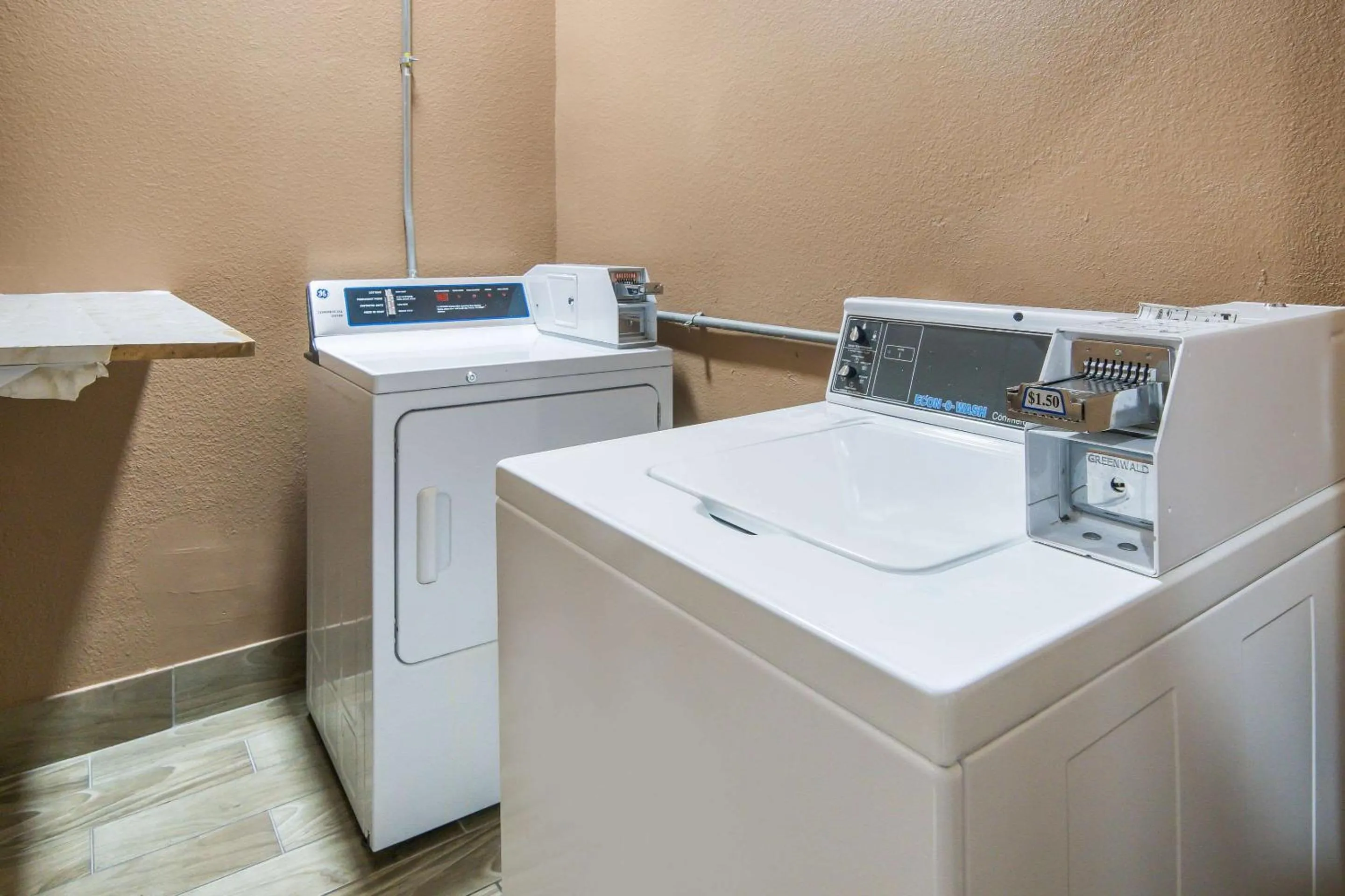 Other in Rodeway Inn Carrollton I-35E