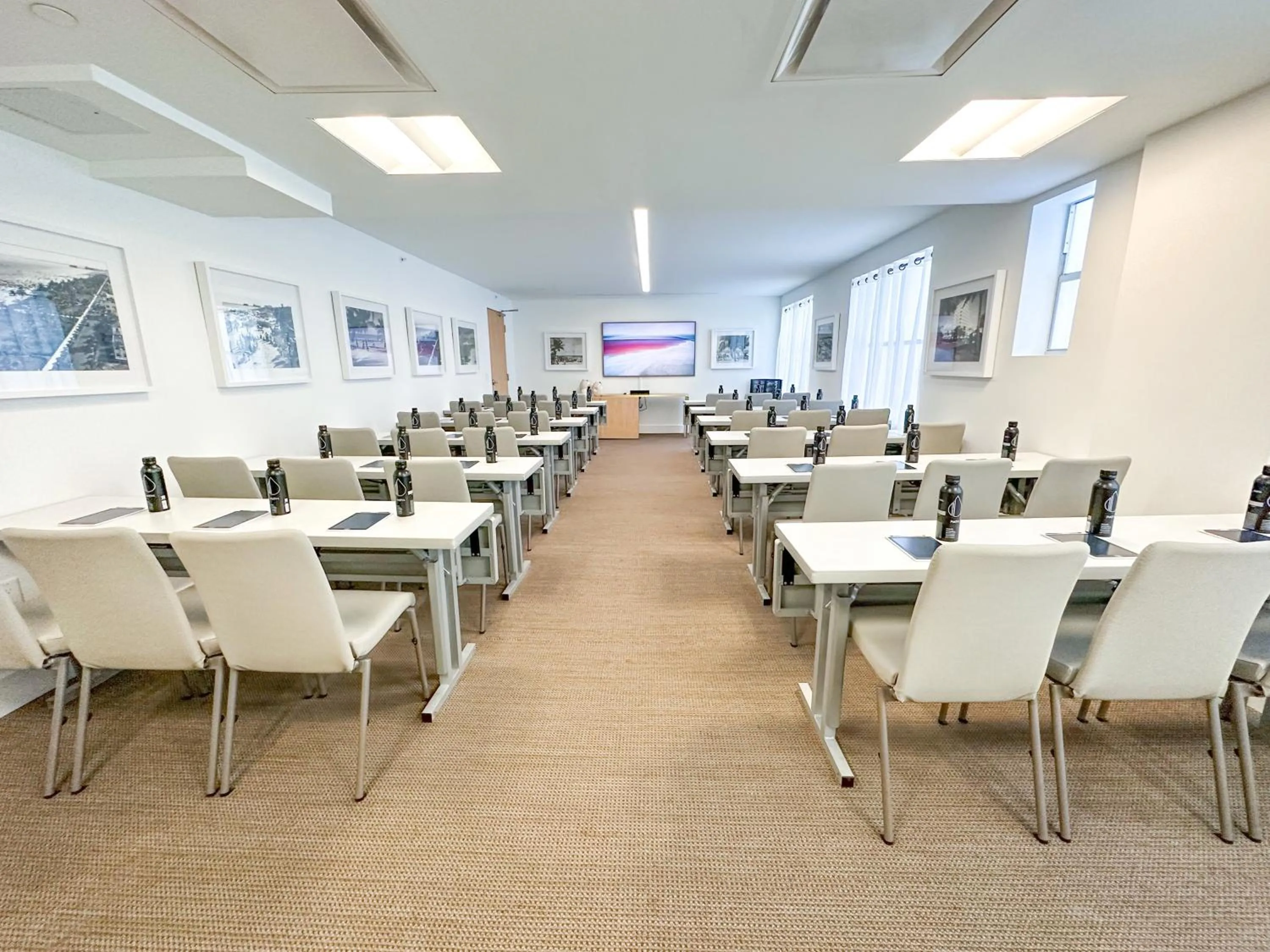 Meeting/conference room in Park Central South Beach