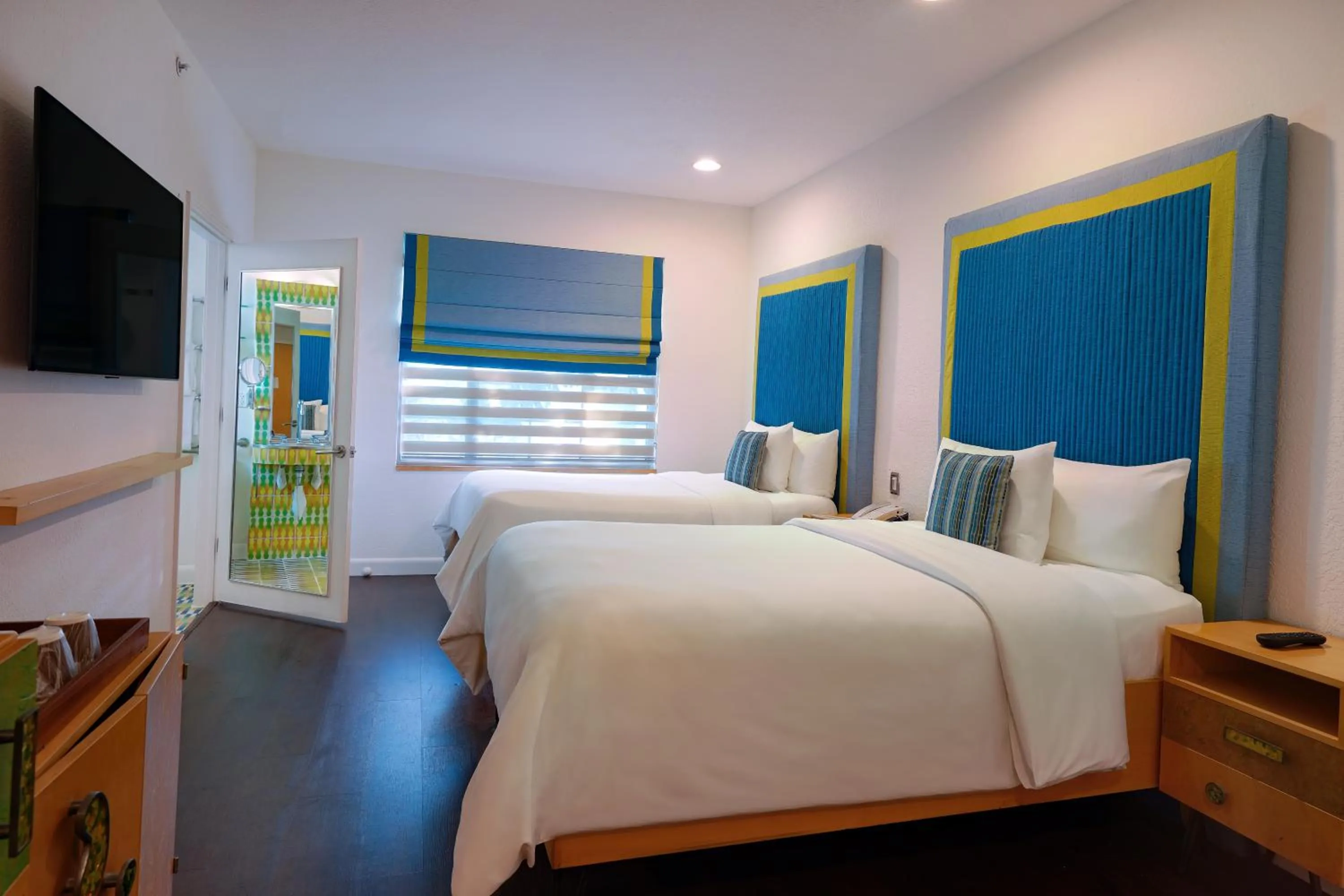 Bedroom, Bed in The Tony Hotel South Beach