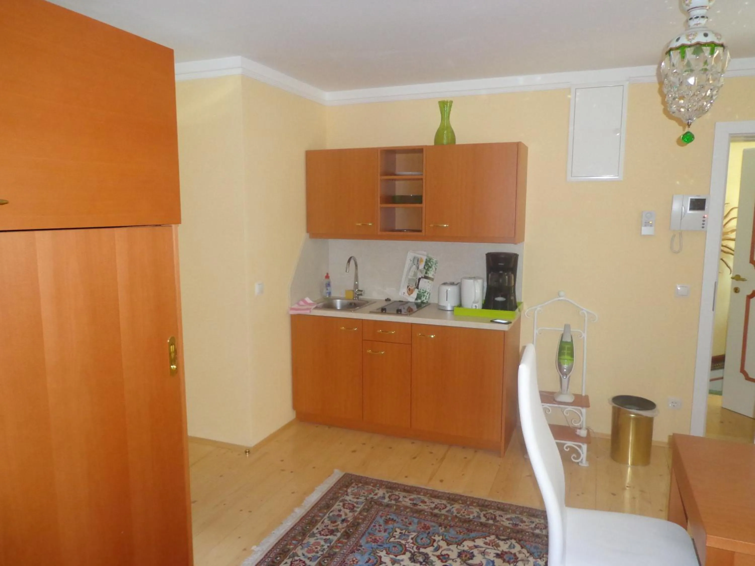 Kitchen or kitchenette in Hans Mauracher Schlössl