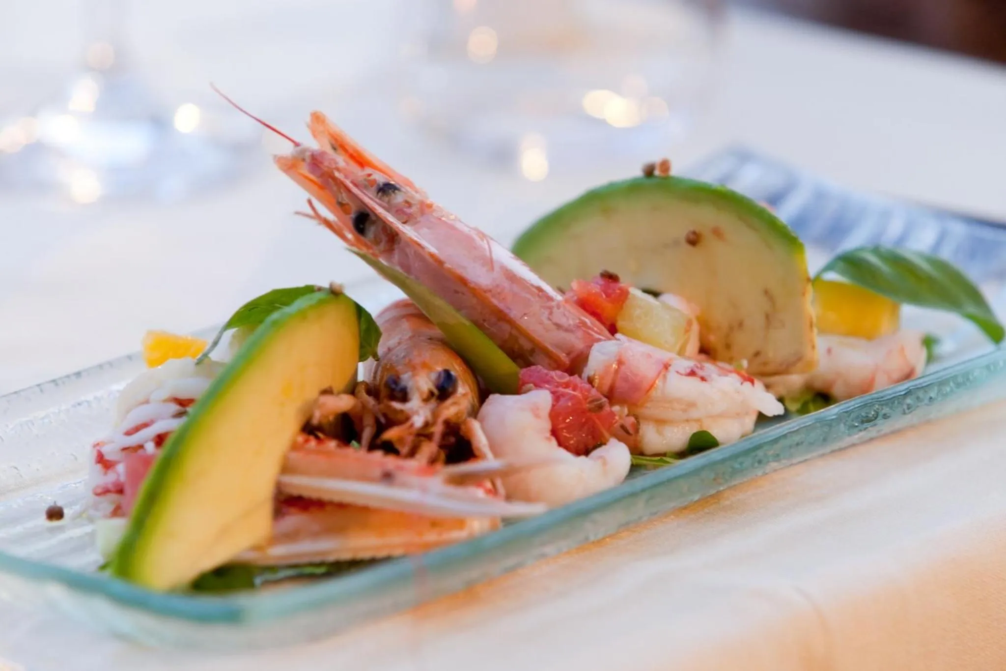 Restaurant/places to eat in Hotel Elite