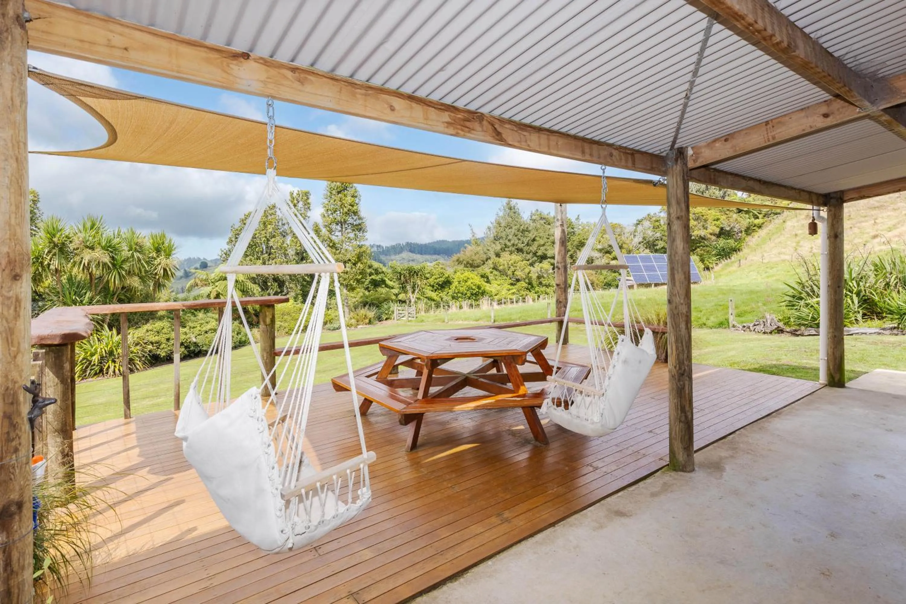 Garden view in Nadarra Hideaway