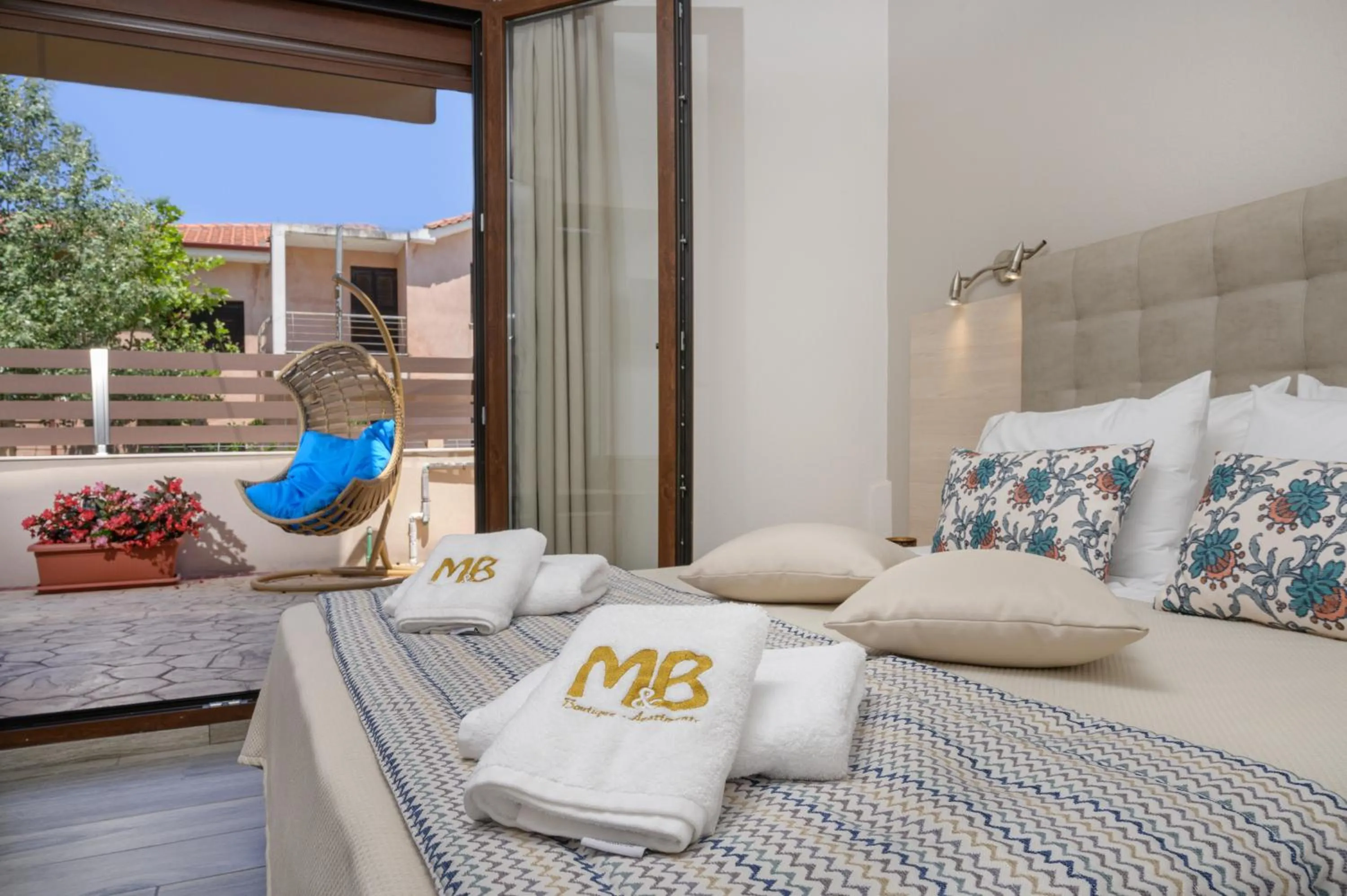 Photo of the whole room, Bed in M&B boutique apartments