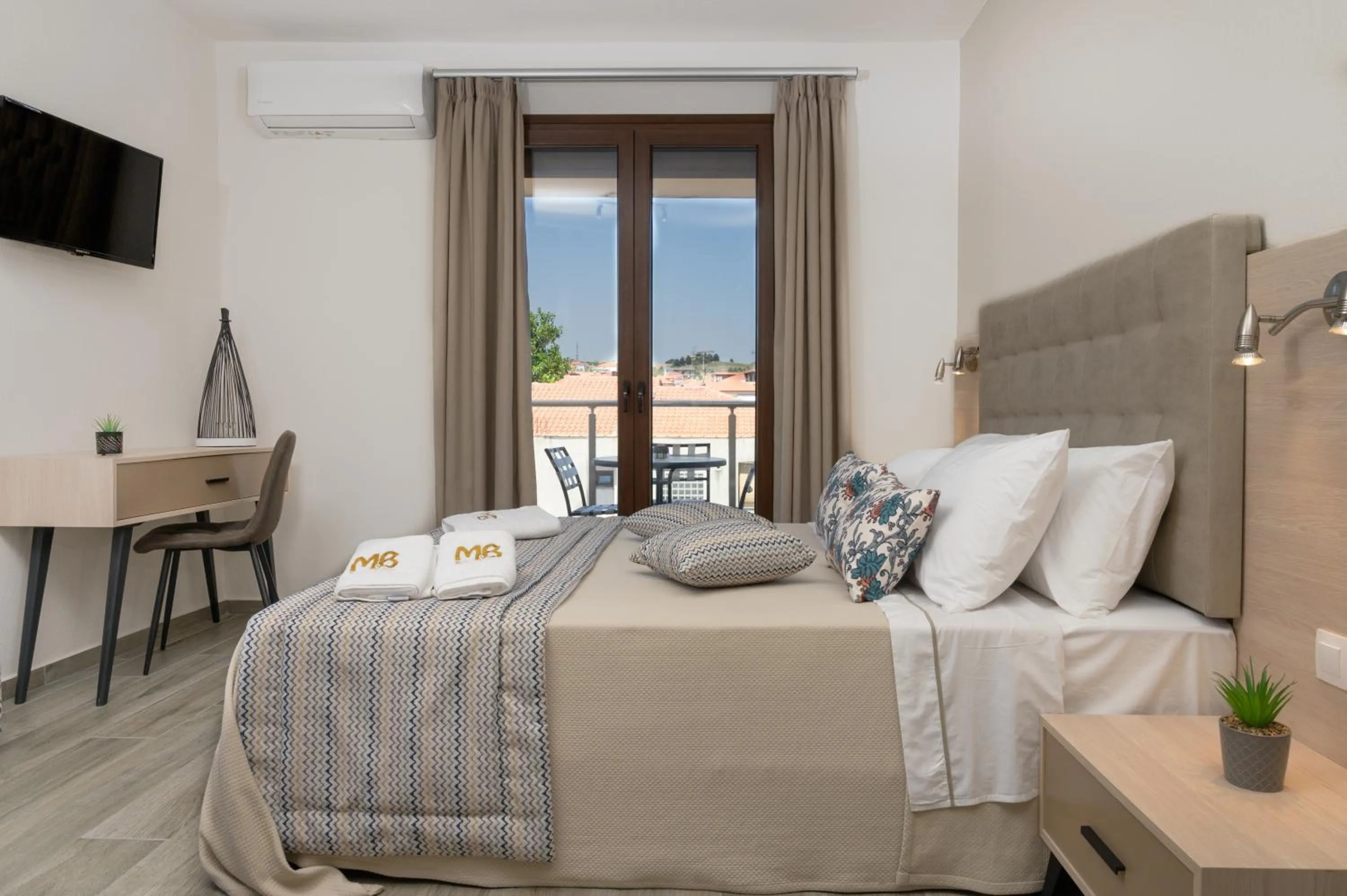 Bed in M&B boutique apartments