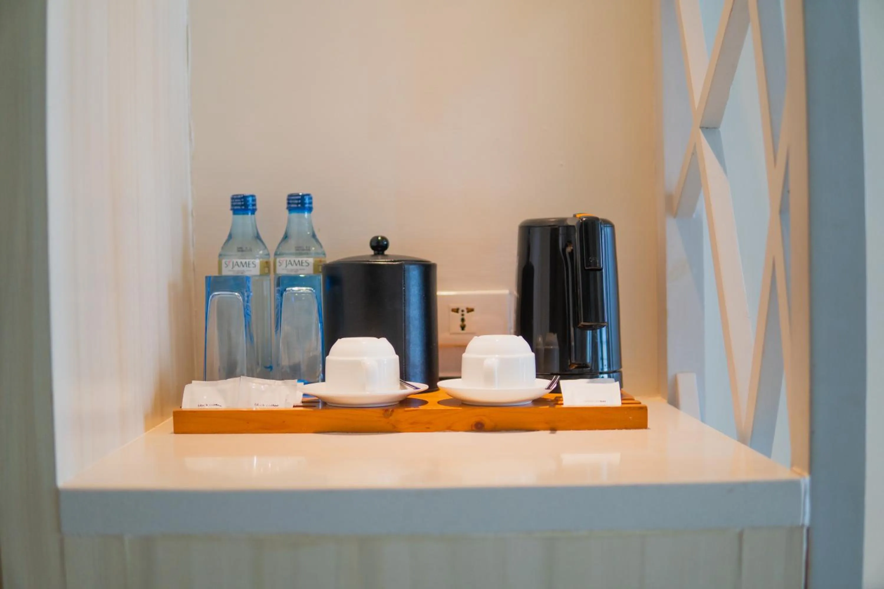Coffee/tea facilities in Solea Palm Resort Mactan