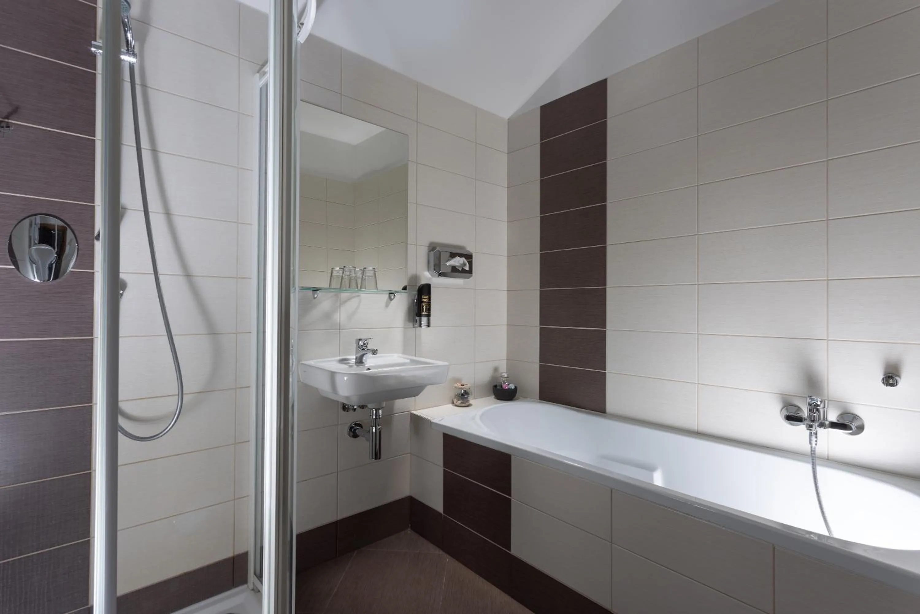Shower in Hotel Praděd Thamm