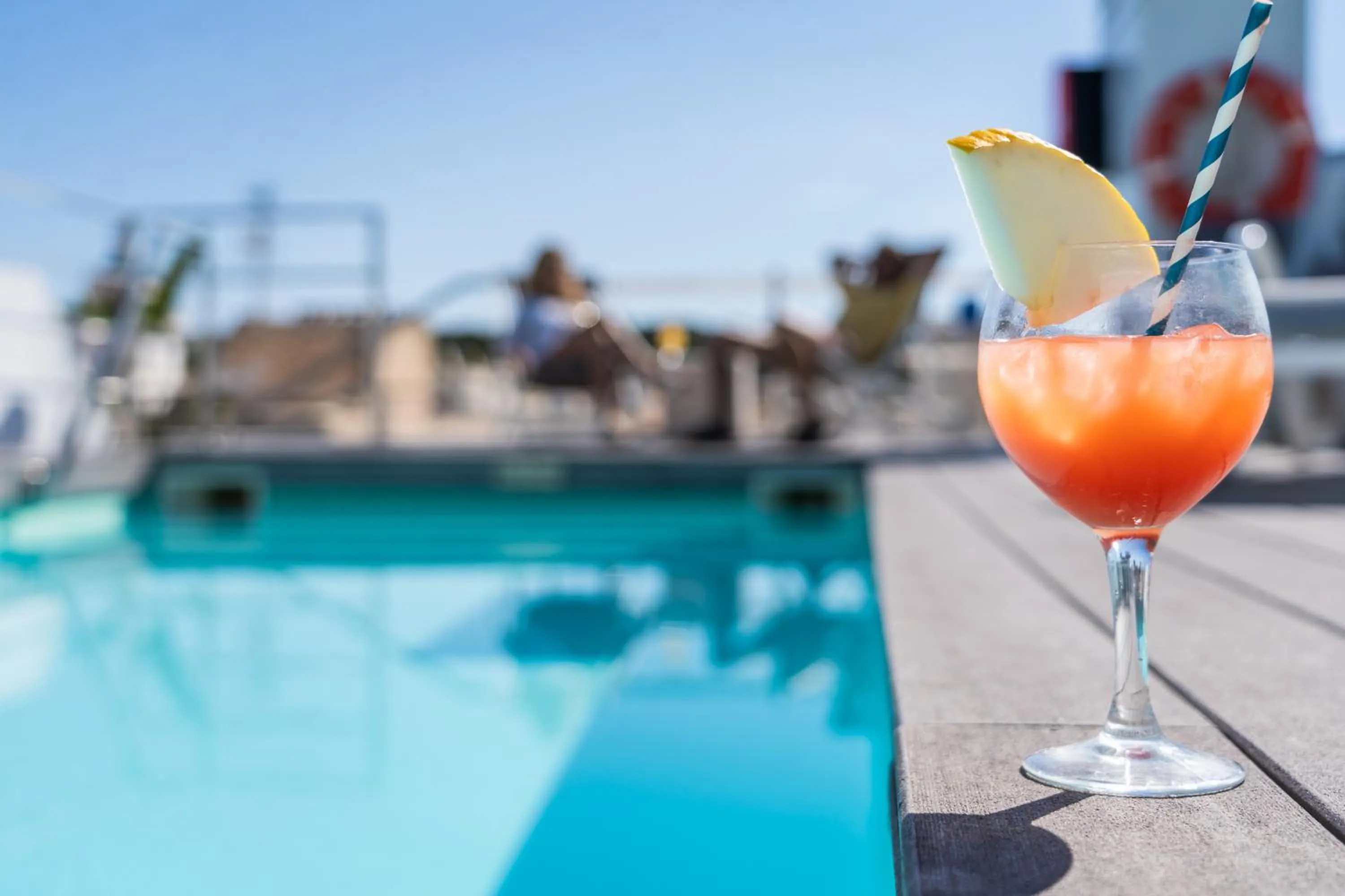 Swimming pool in Onmood Cala Ratjada - Bed & Brunch