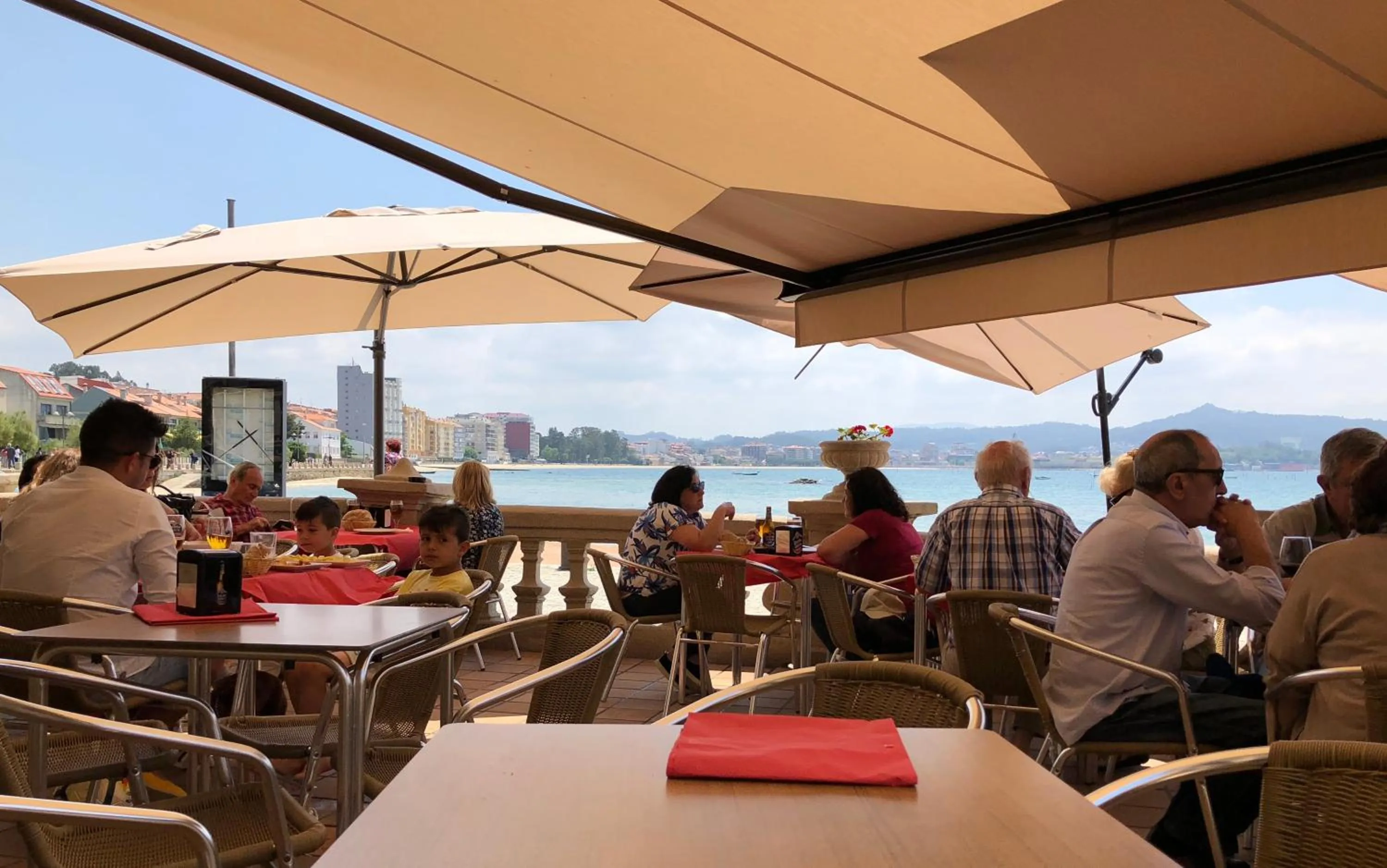 Restaurant/places to eat in A Esmorga-Posada del Mar
