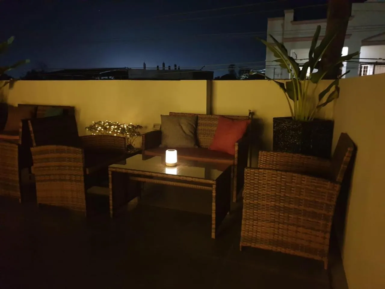 Patio in Radlett Residences Hotel - Tuguegarao