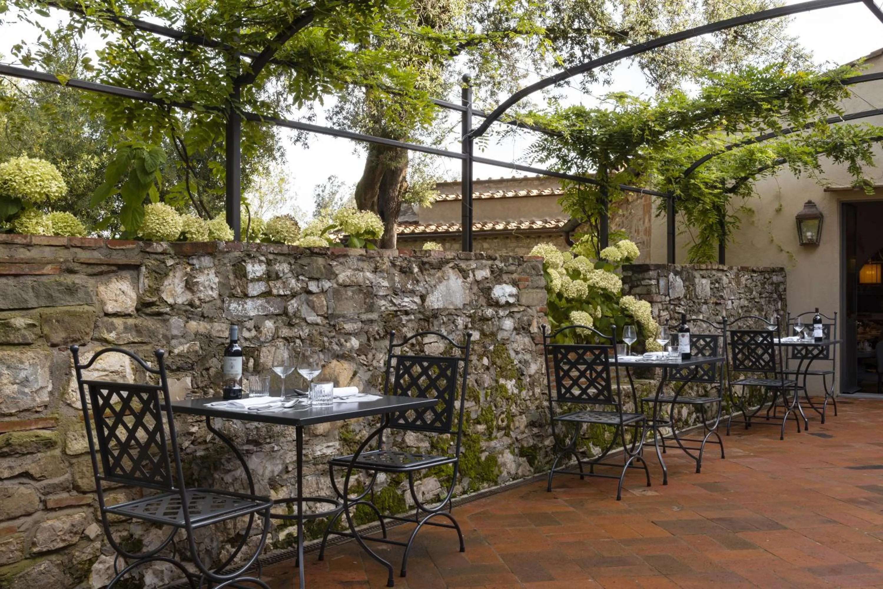 Restaurant/places to eat in Torre a Cona Wine Estate