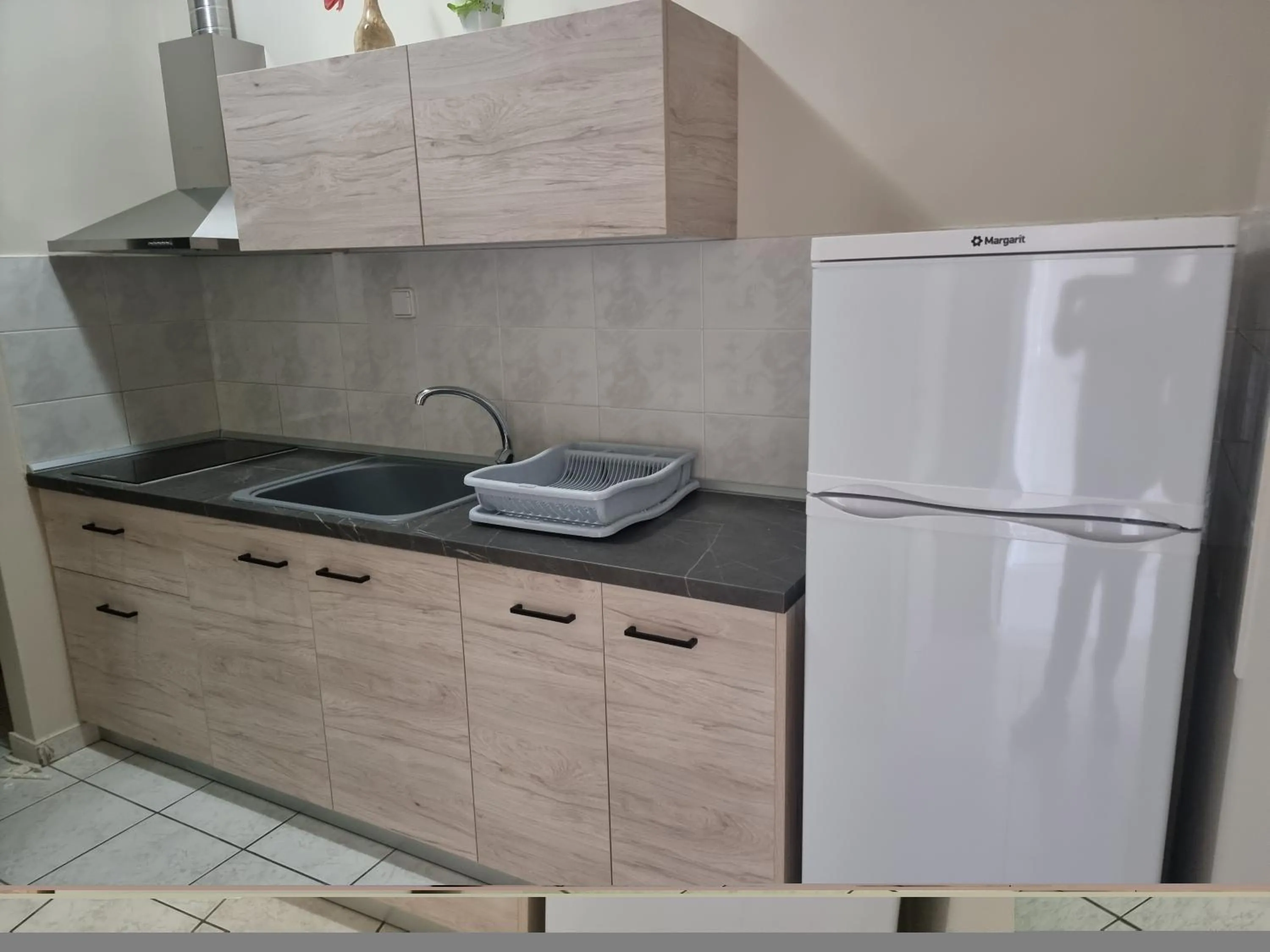 Kitchen or kitchenette in Hotel Nautilos