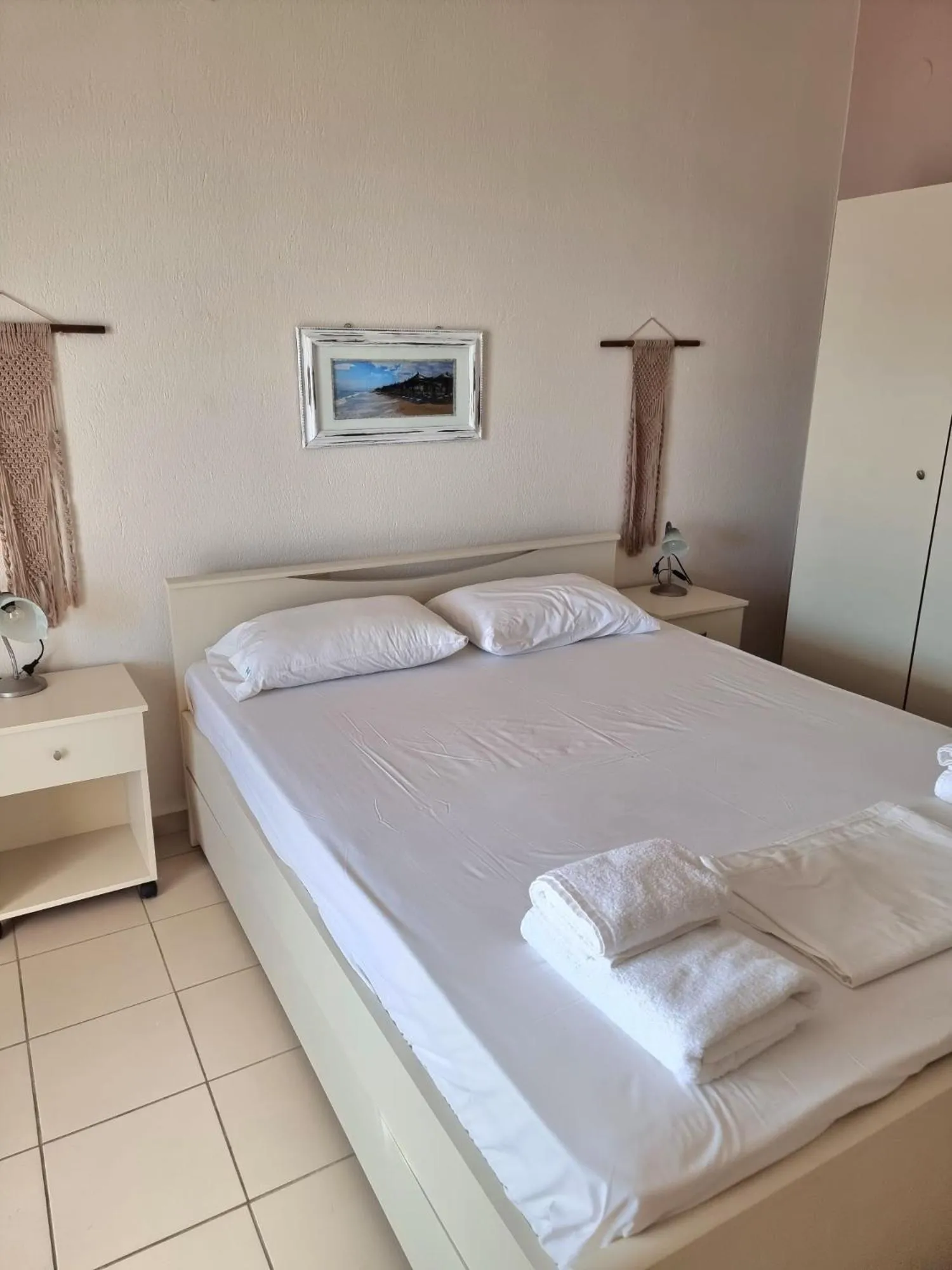 Bed in Hotel Nautilos