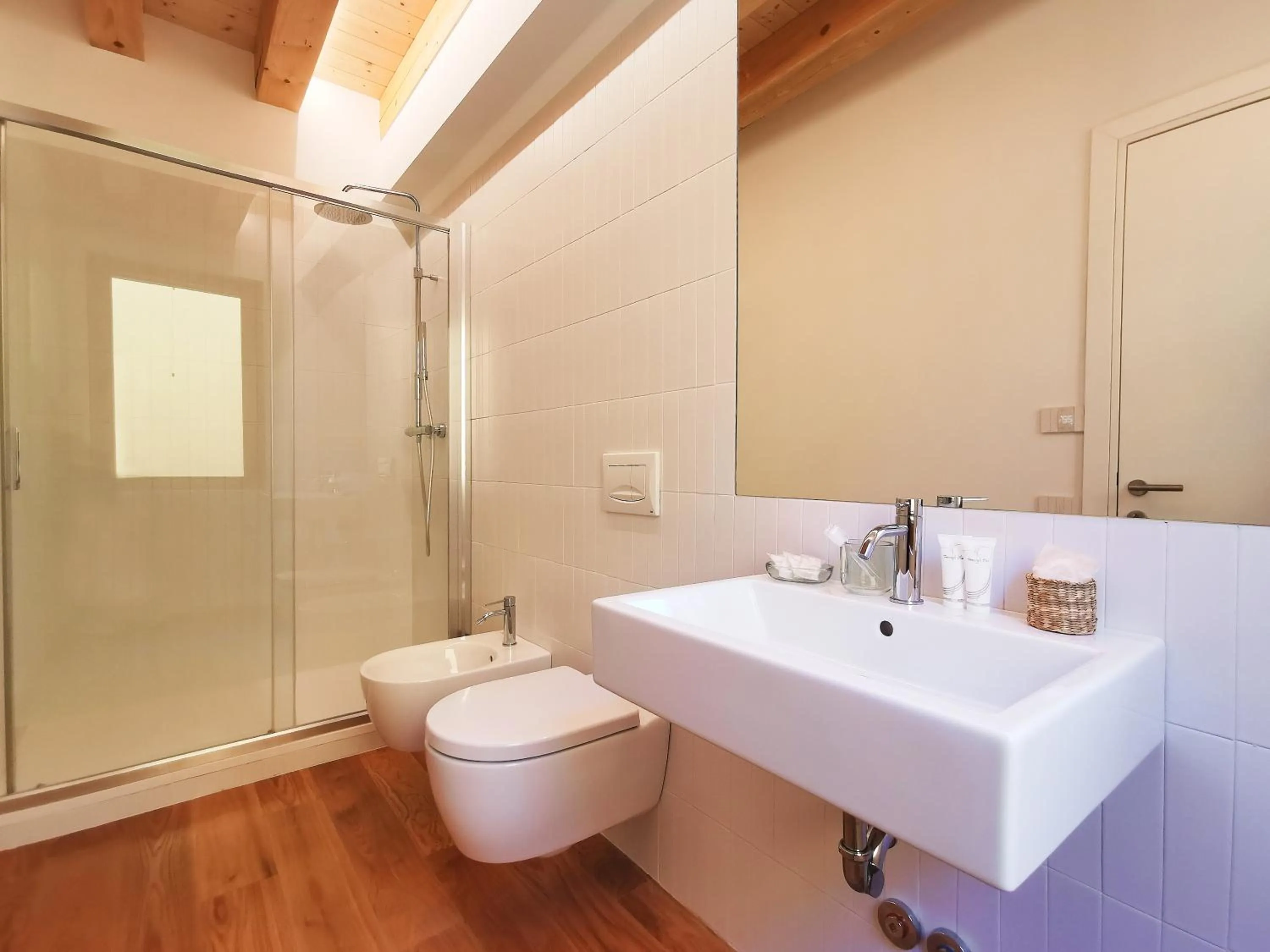 Bathroom in Locanda del Delta