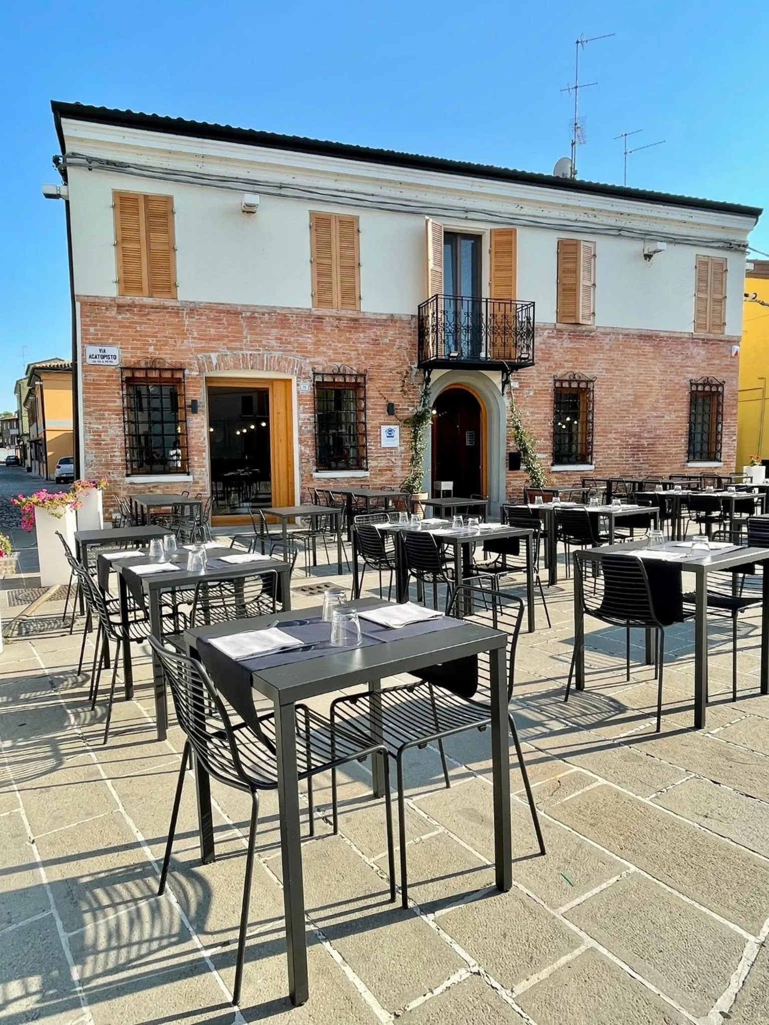 Property building in Locanda del Delta