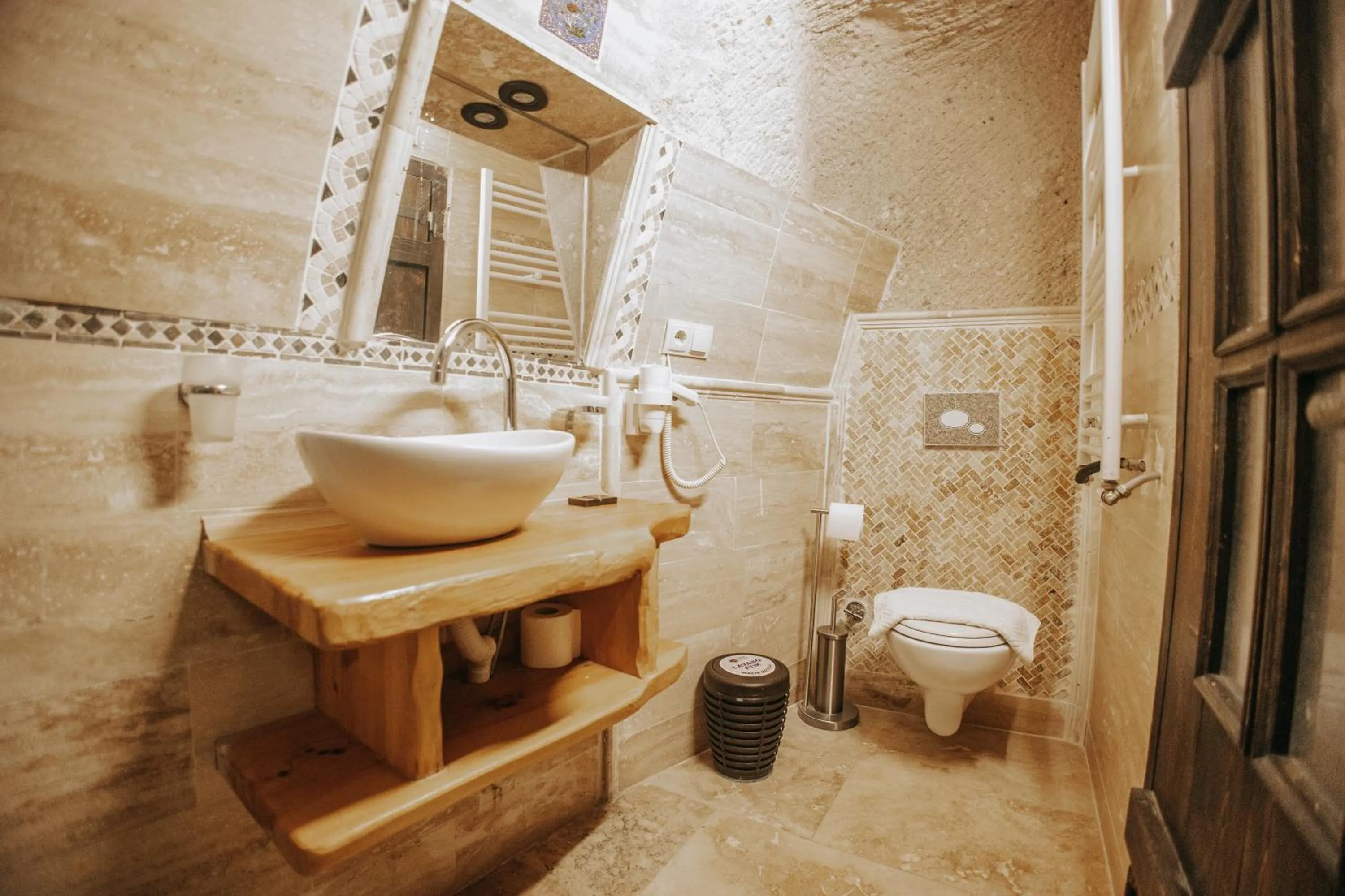 Shower in Vintage Cave House Hotel