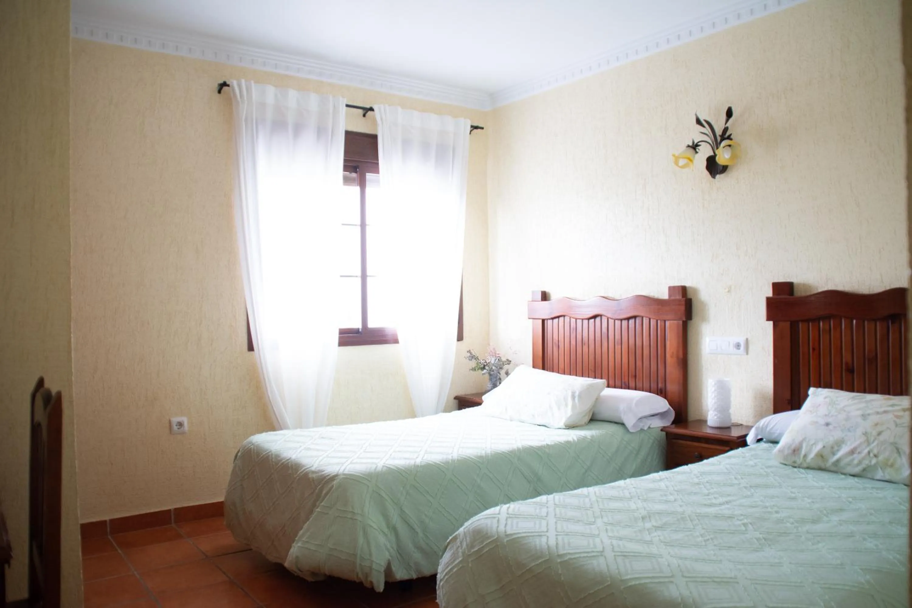 Bed in Hostal Rural La Plata Parking Incluido