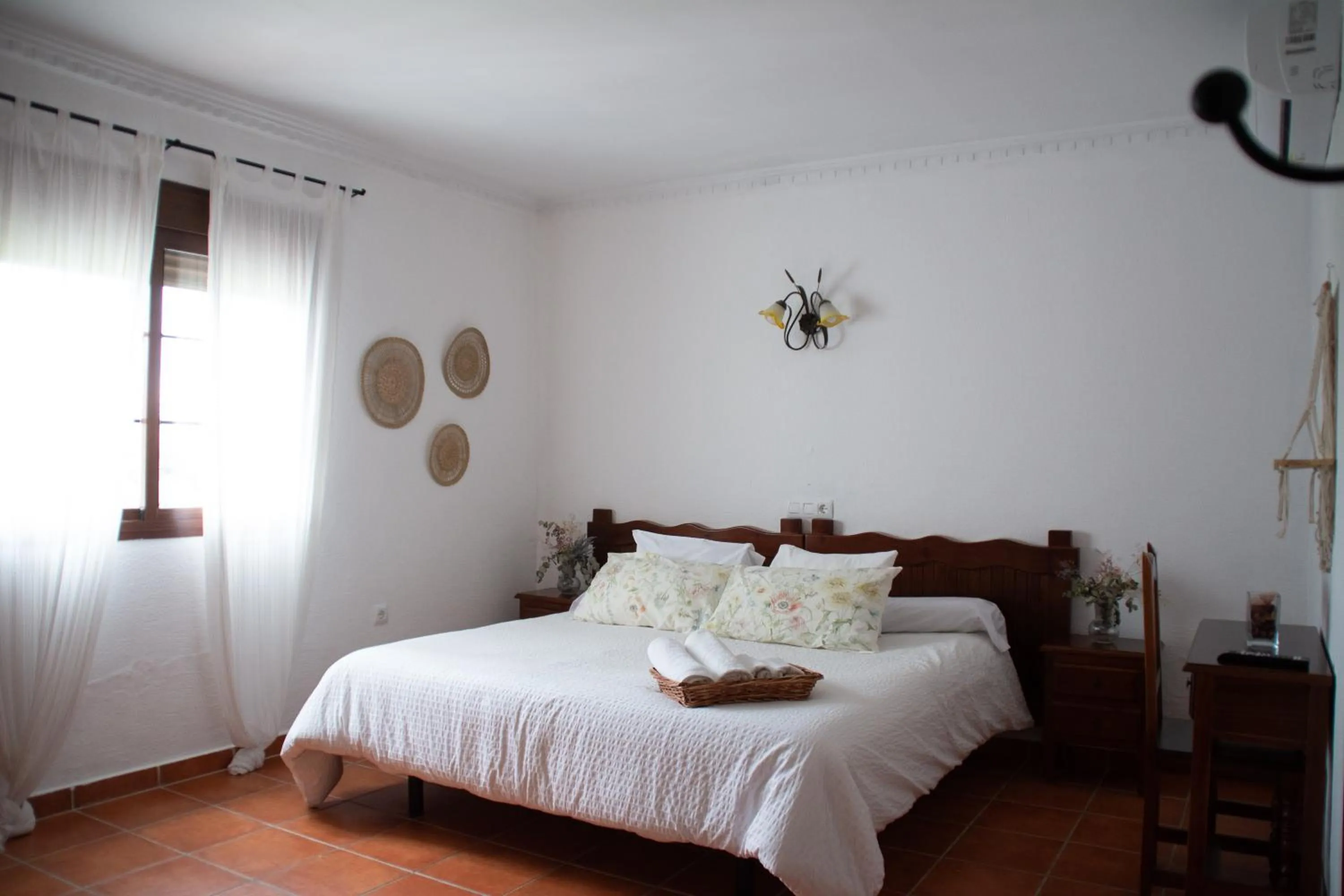 Bed in Hostal Rural La Plata Parking Incluido