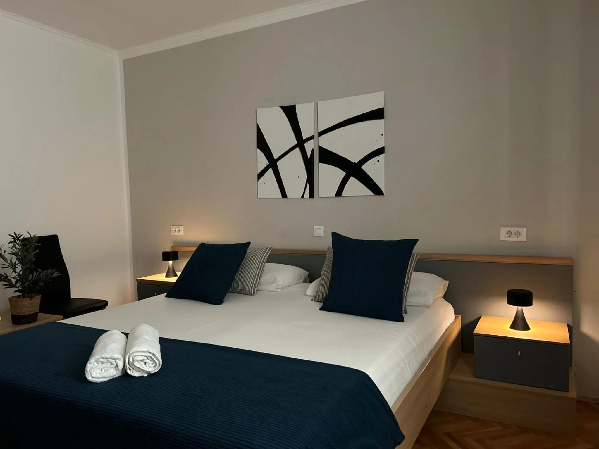 Bedroom, Bed in Perina Apartment - free parking